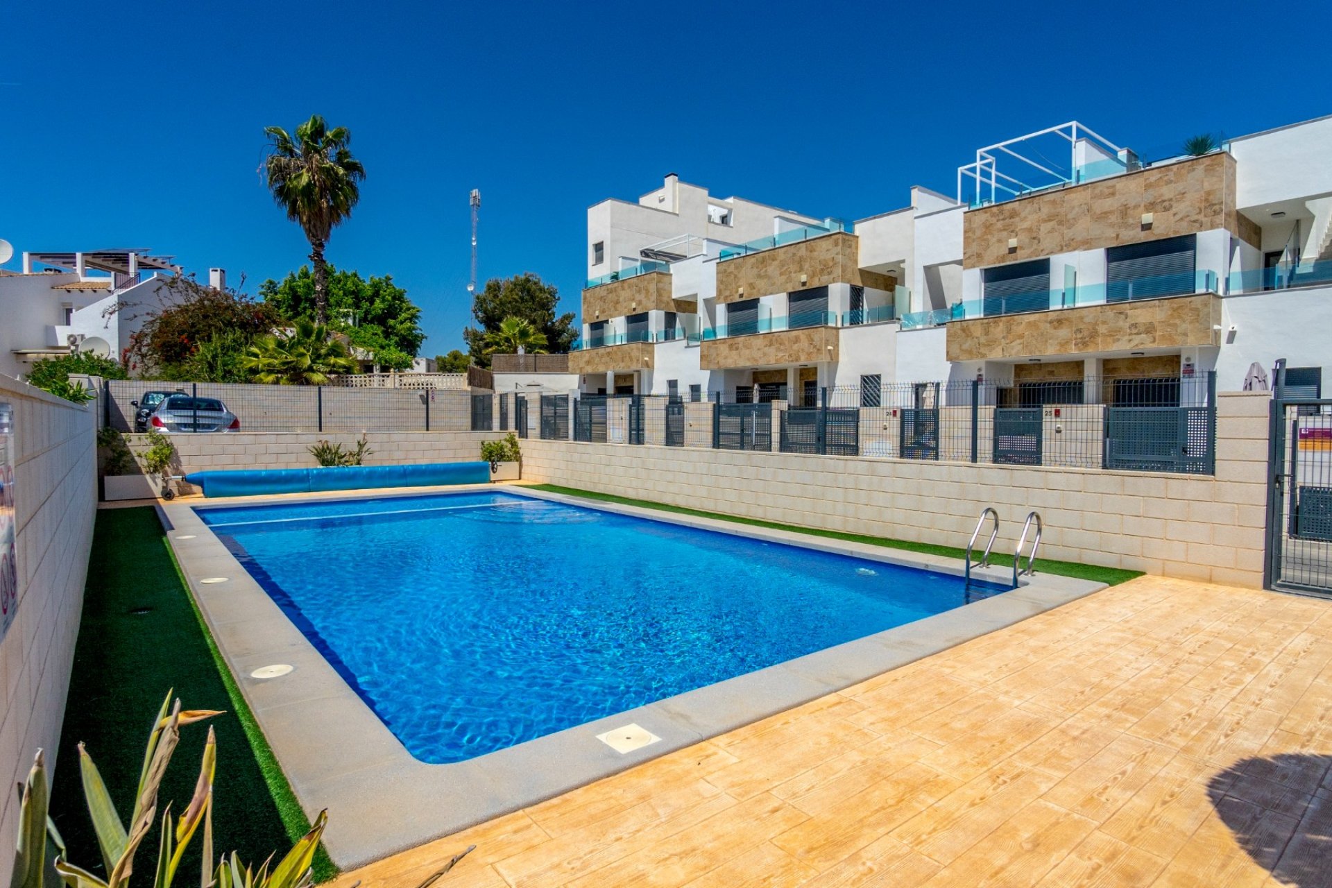 Herverkoop - Herenhuis -
Orihuela Costa - Las Filipinas