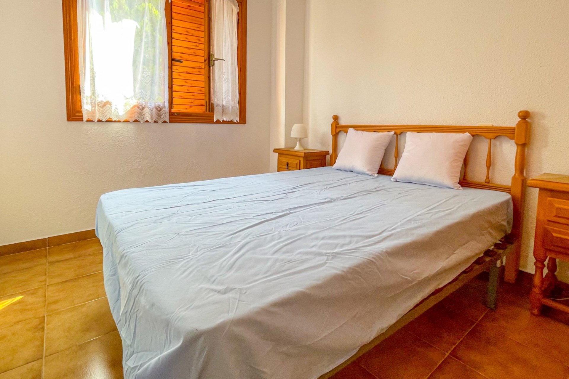 Herverkoop - Herenhuis -
Orihuela Costa - Playa Flamenca