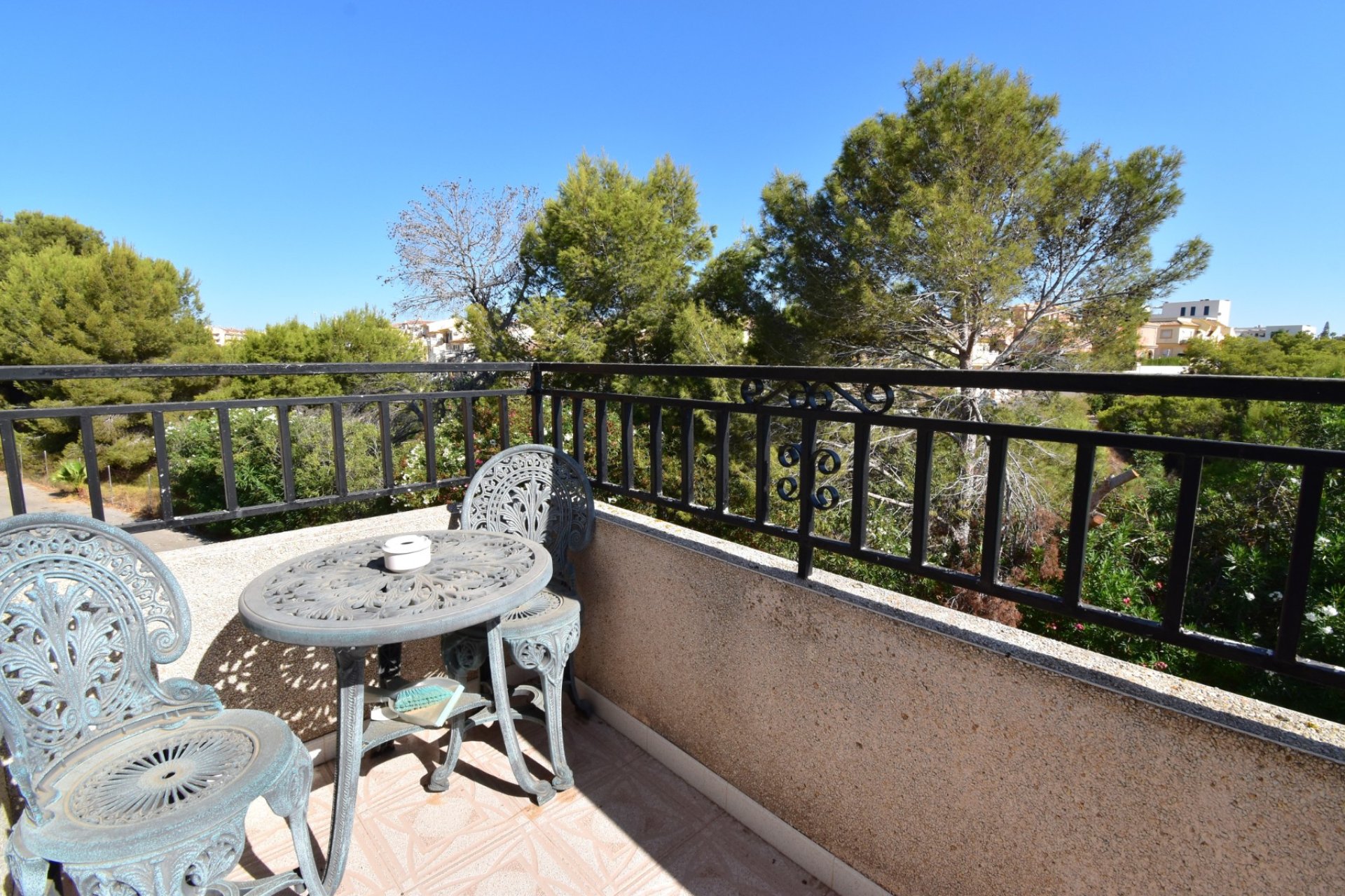Herverkoop - Herenhuis -
Orihuela Costa - Playa Flamenca