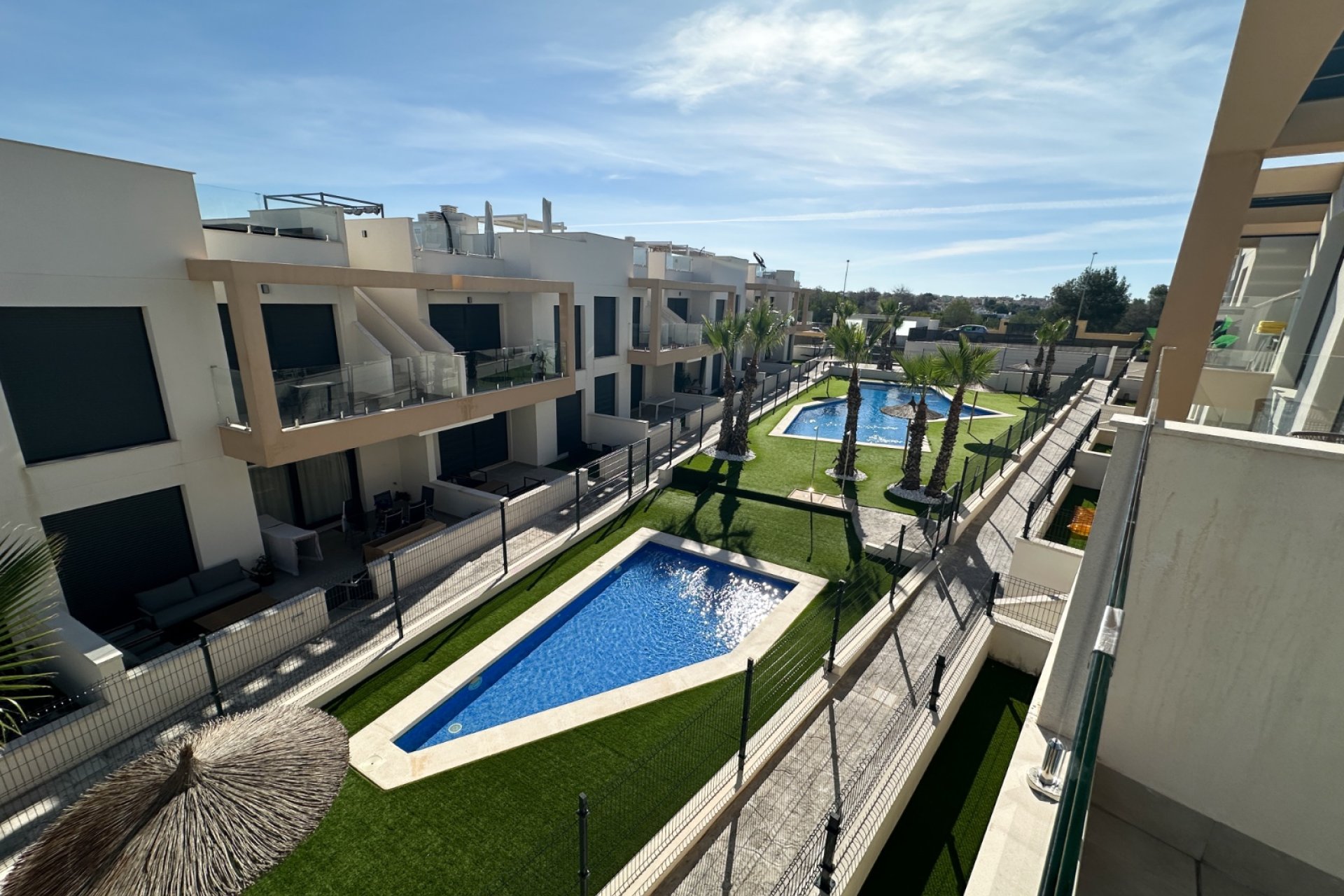 Herverkoop - Herenhuis -
Orihuela Costa - Villamartín