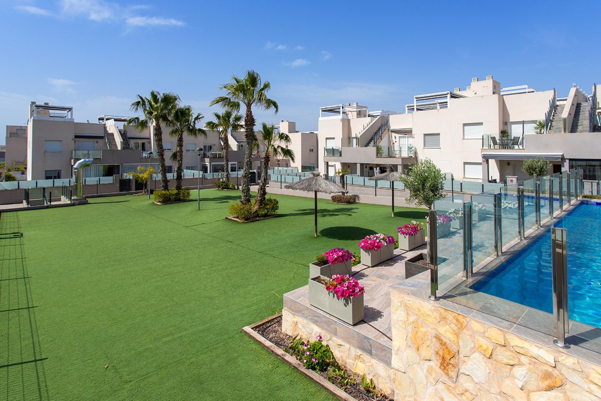 Herverkoop - Herenhuis -
Torrevieja - Aguas Nuevas
