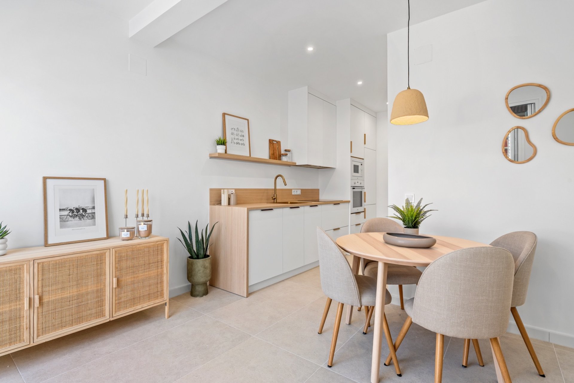 Herverkoop - Herenhuis -
Torrevieja - El Chaparral