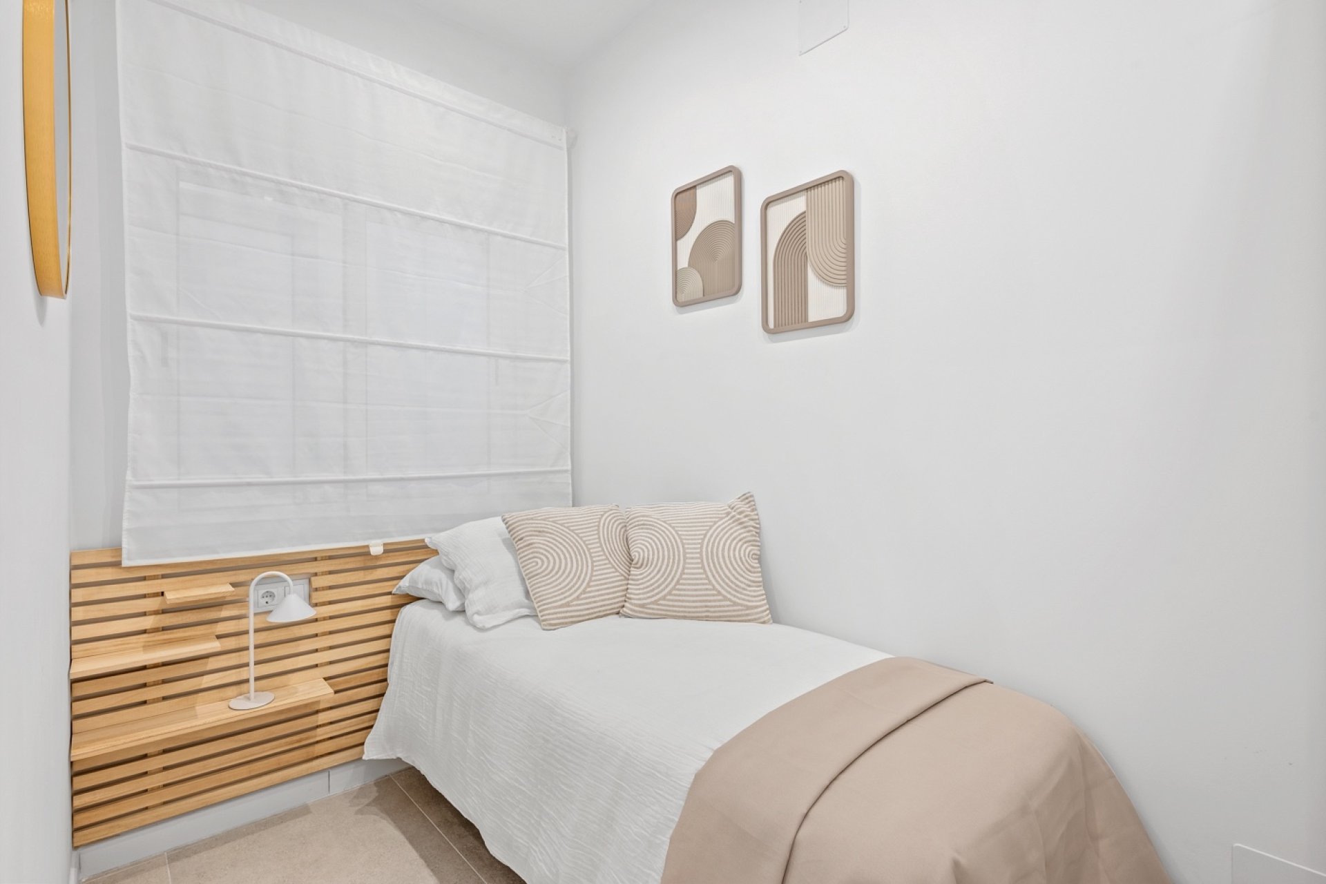 Herverkoop - Herenhuis -
Torrevieja - El Chaparral