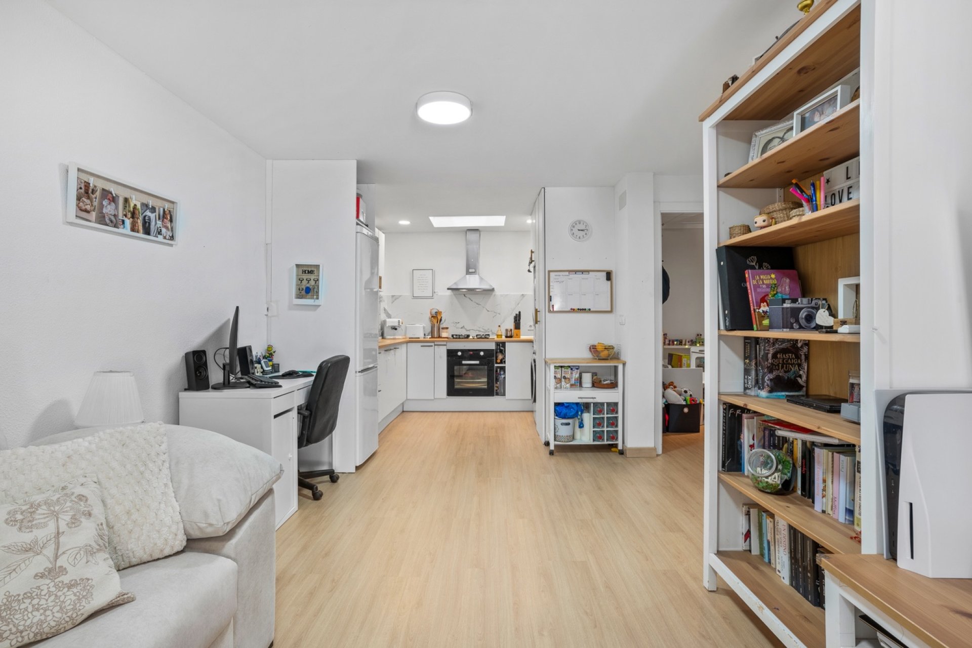 Herverkoop - Herenhuis -
Torrevieja - La Siesta