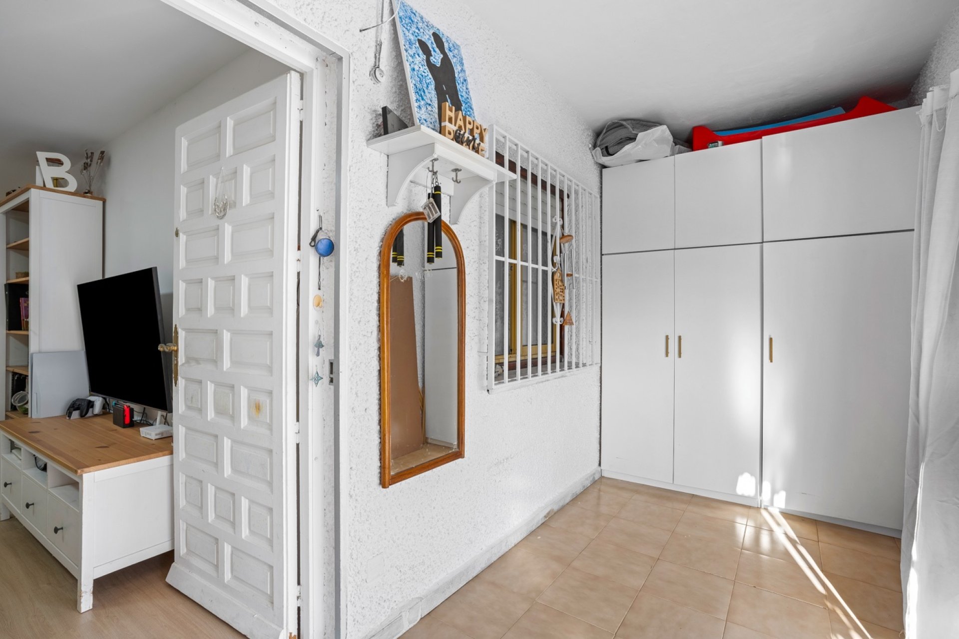 Herverkoop - Herenhuis -
Torrevieja - La Siesta