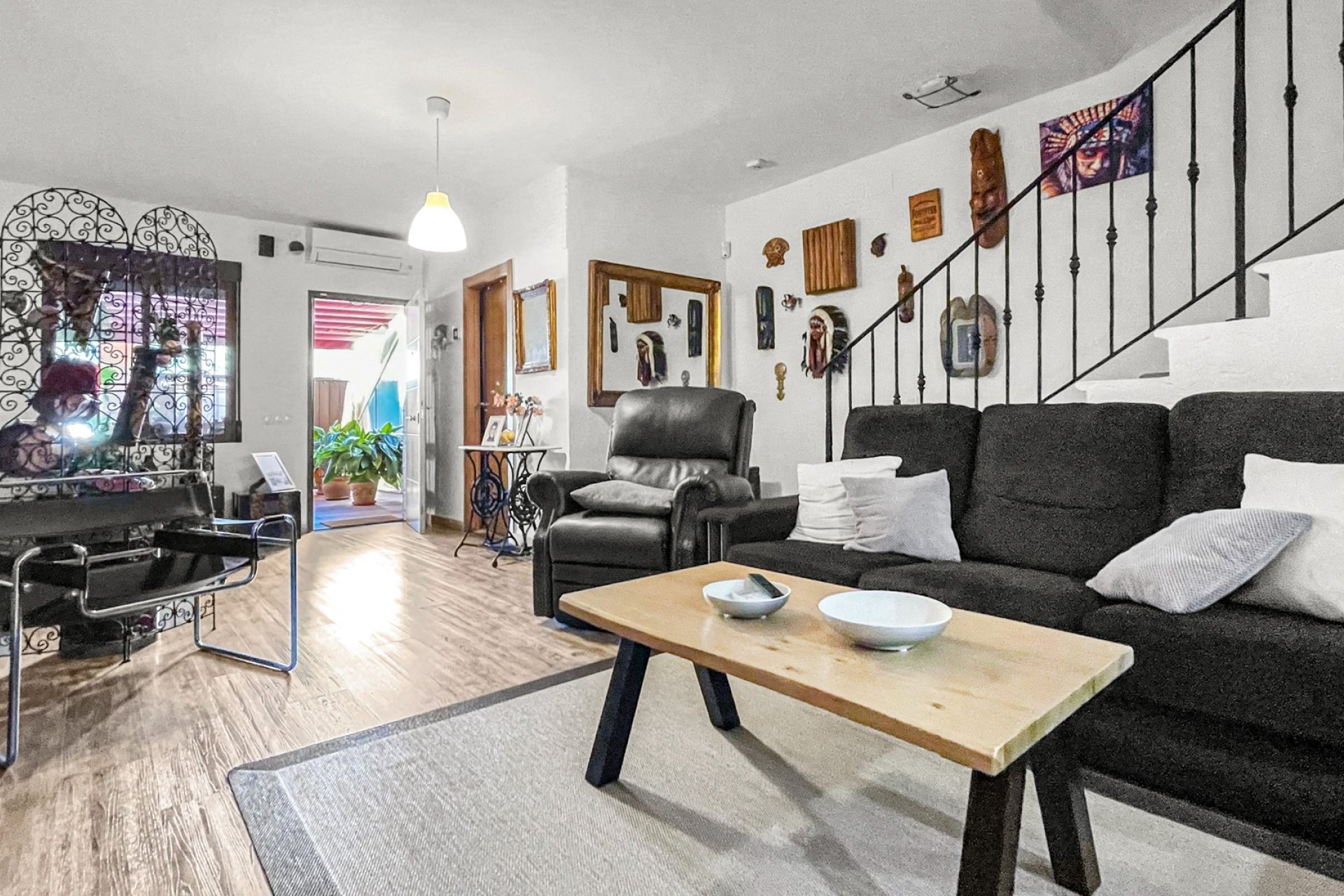 Herverkoop - Herenhuis -
Torrevieja - Los Balcones