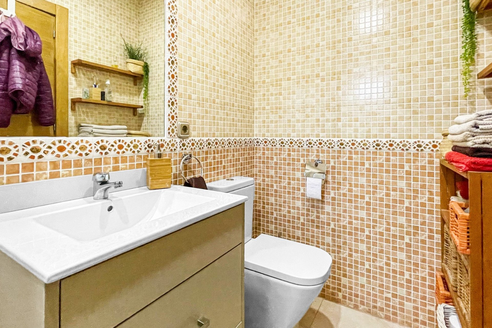 Herverkoop - Herenhuis -
Torrevieja - Los Balcones