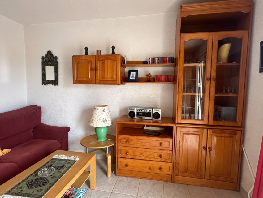 Herverkoop - Herenhuis -
Torrevieja - Los Balcones