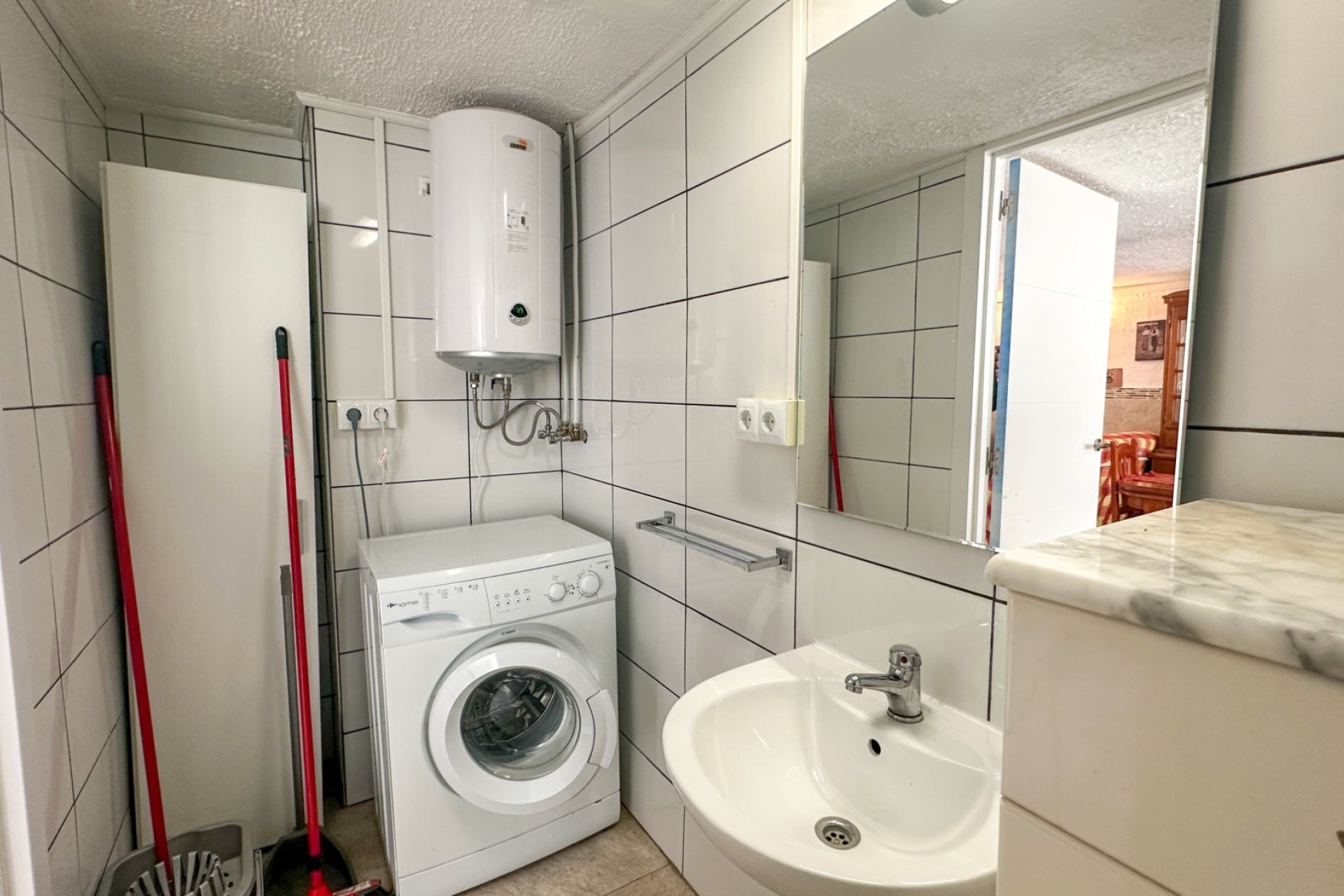 Herverkoop - Herenhuis -
Torrevieja - Los Balcones