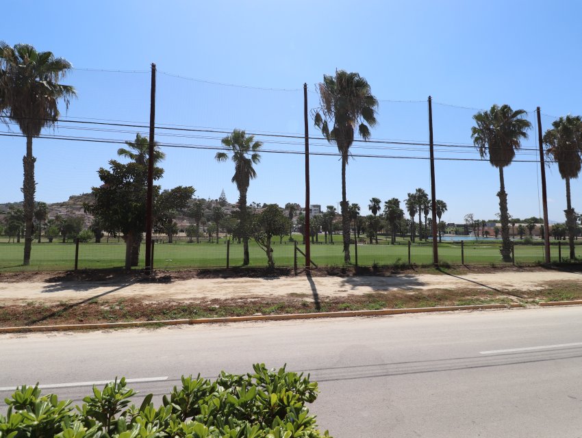 Herverkoop - Reclame -
Ciudad Quesada - La Marquesa Golf