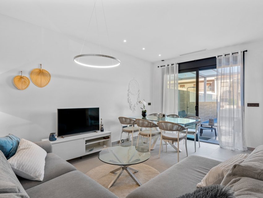 Herverkoop - Townhouse * -
Ciudad Quesada - Costa Blanca