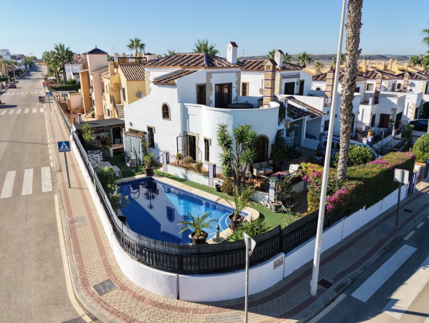 Herverkoop - Villa -
Algorfa - La finca Golf
