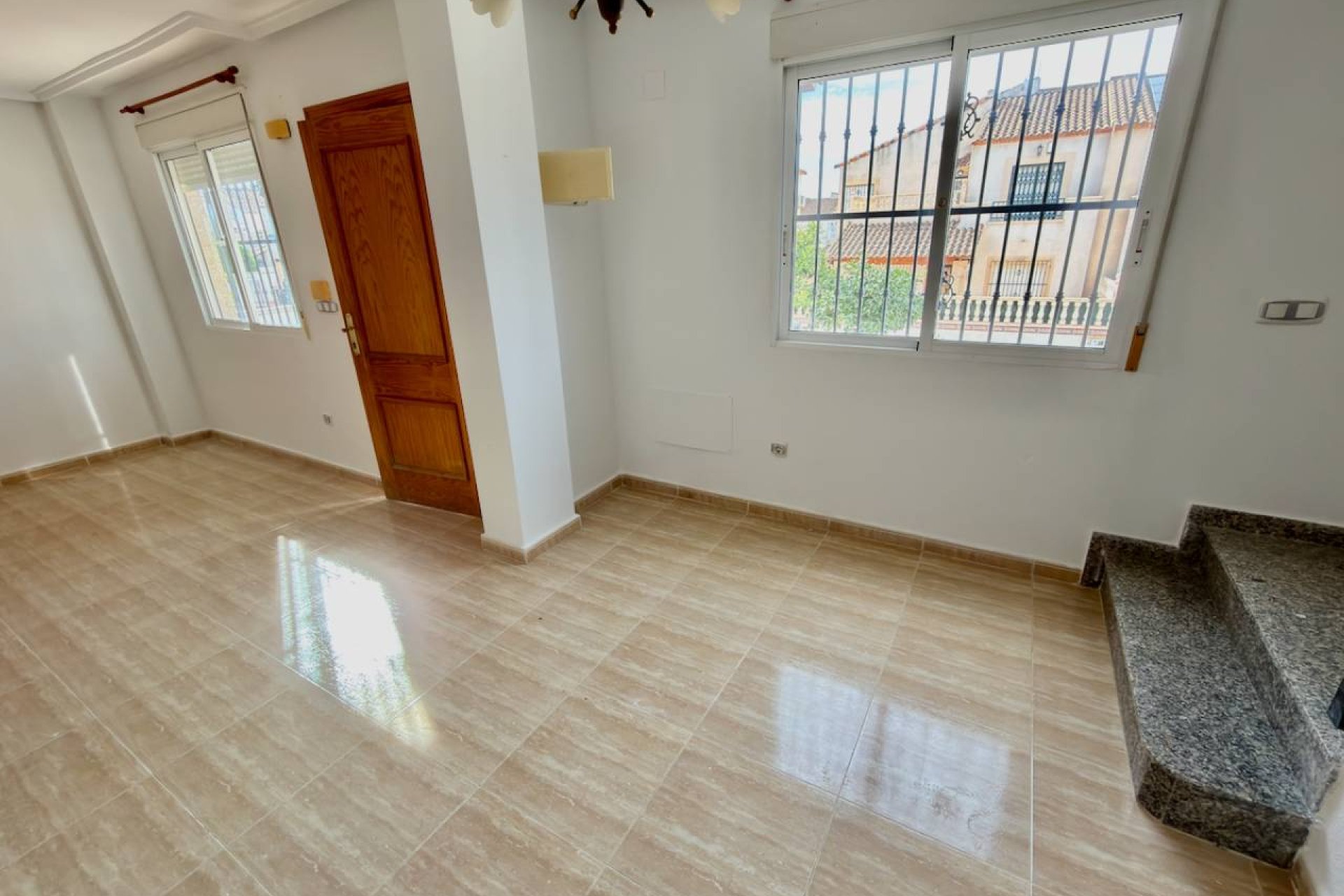 Herverkoop - Villa -
Algorfa - Lo Crispin