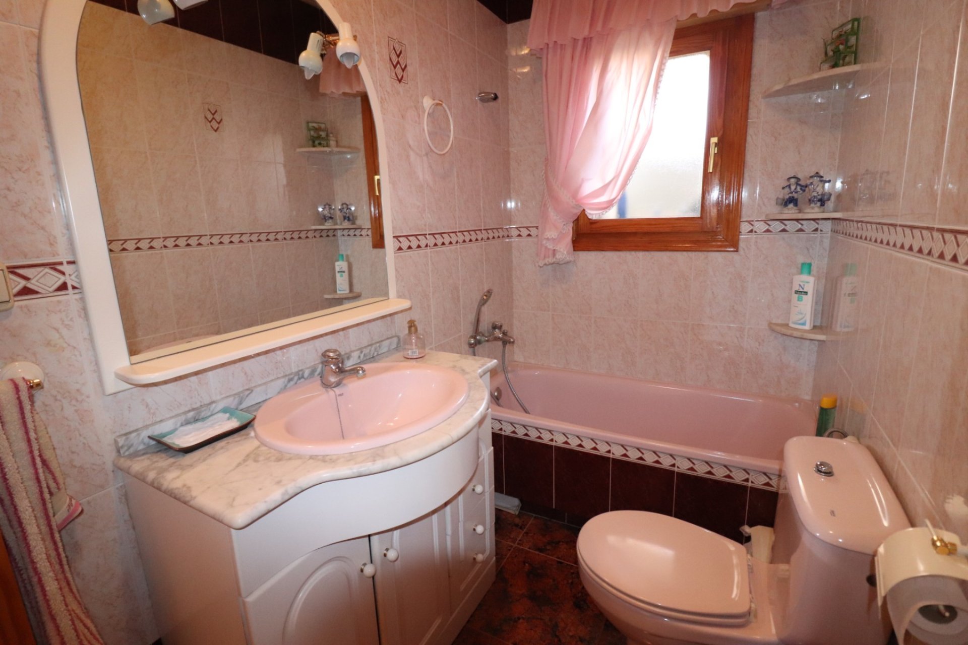 Herverkoop - Villa -
Algorfa - Lomas de La Juliana