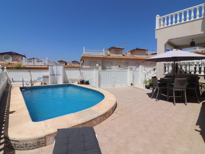 Herverkoop - Villa -
Benimar - Benimar I