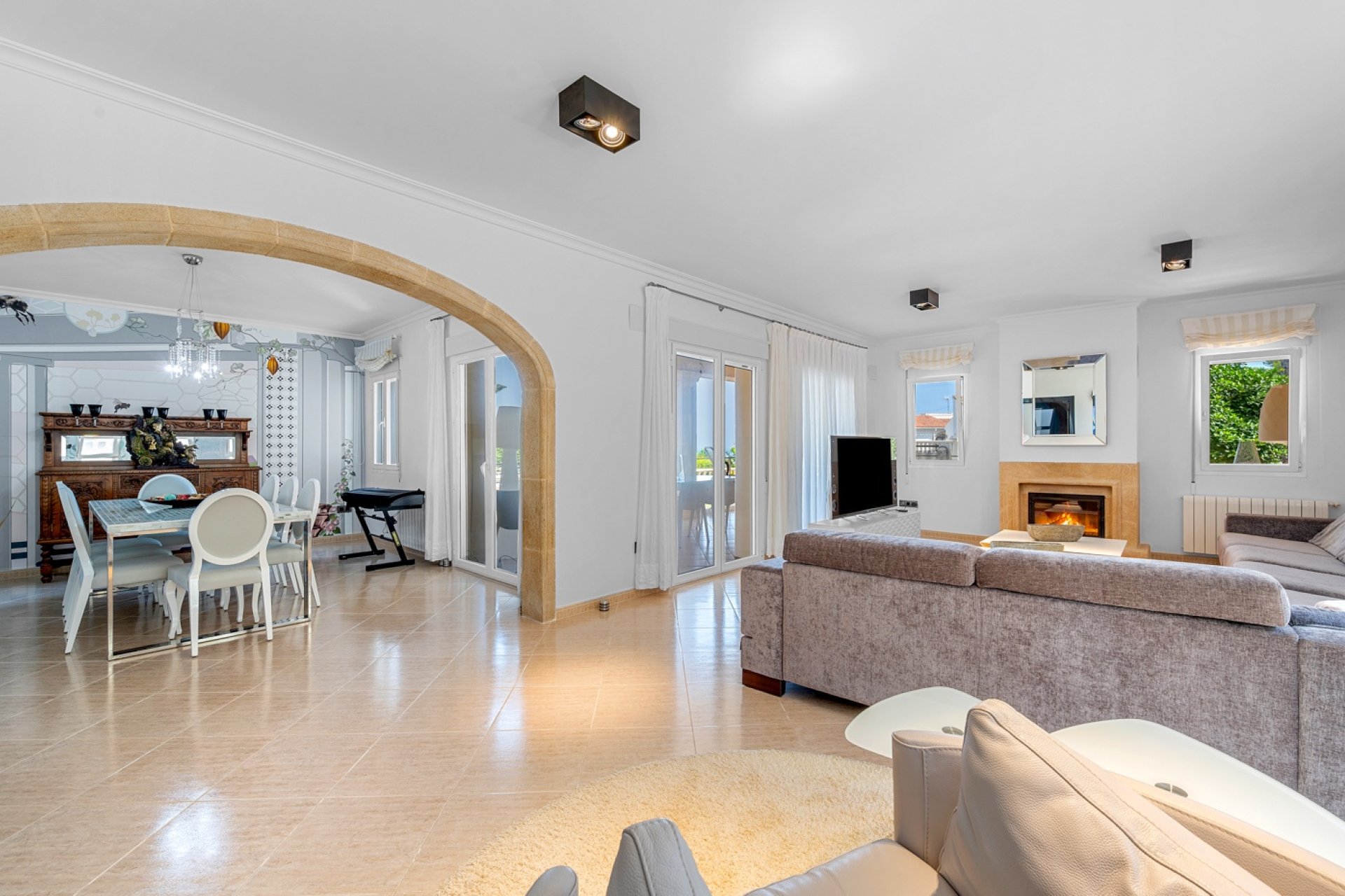 Herverkoop - Villa -
Benissa