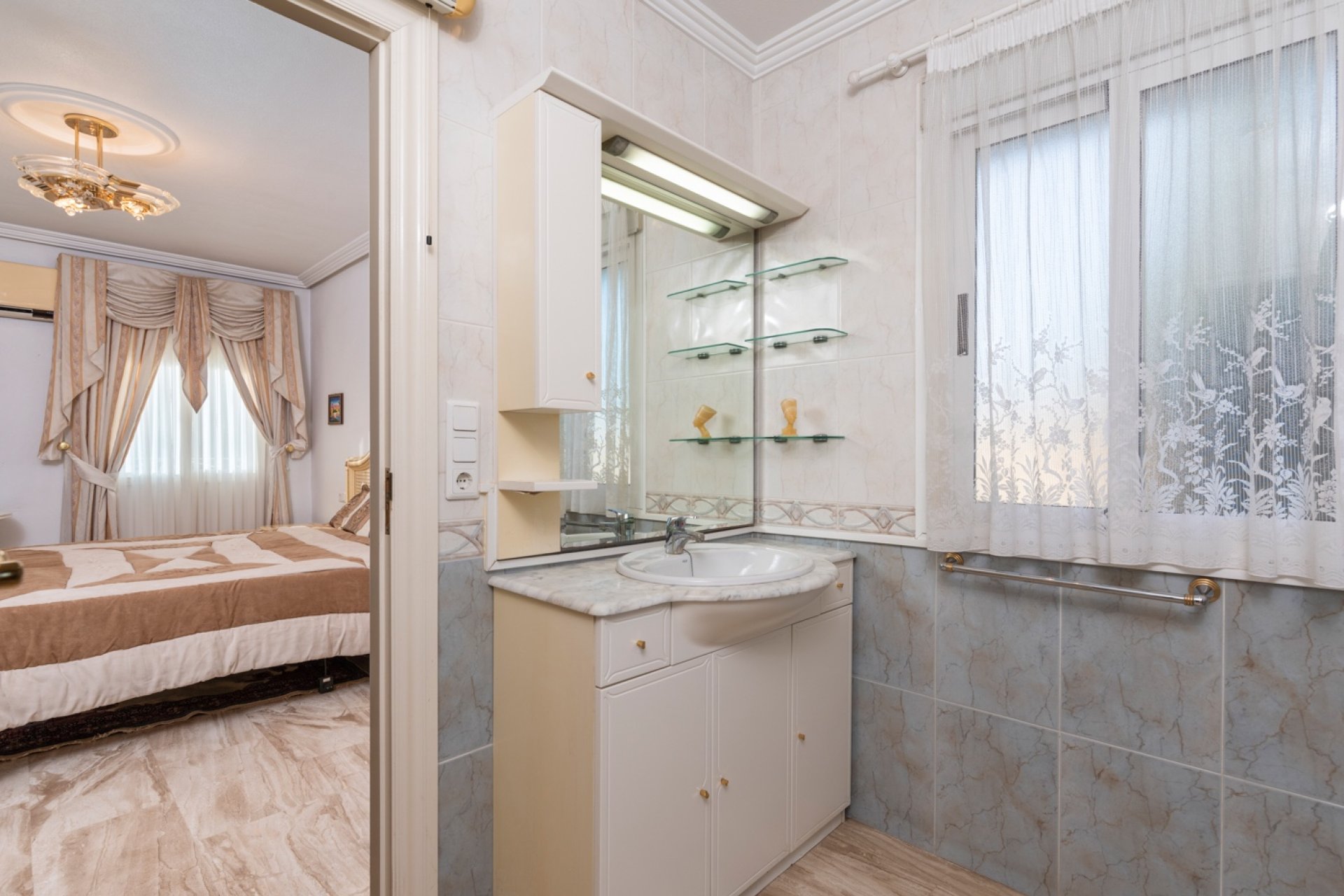 Herverkoop - Villa -
Ciudad Quesada - Doña Pepa