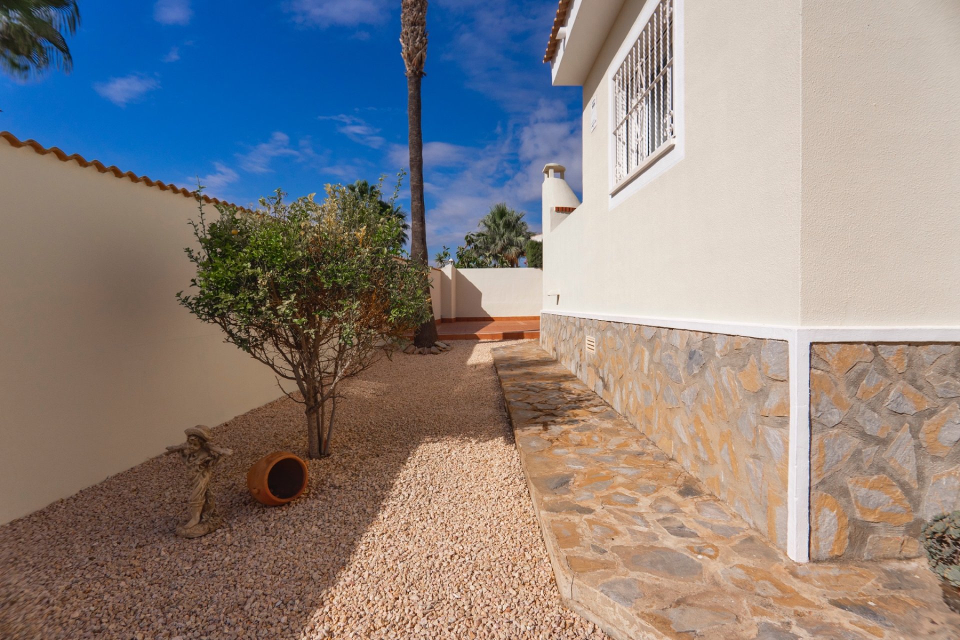 Herverkoop - Villa -
Ciudad Quesada - La Fiesta