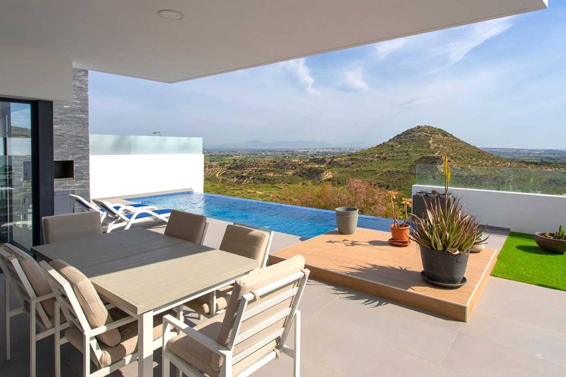 Herverkoop - Villa -
Ciudad Quesada - La Marquesa Golf