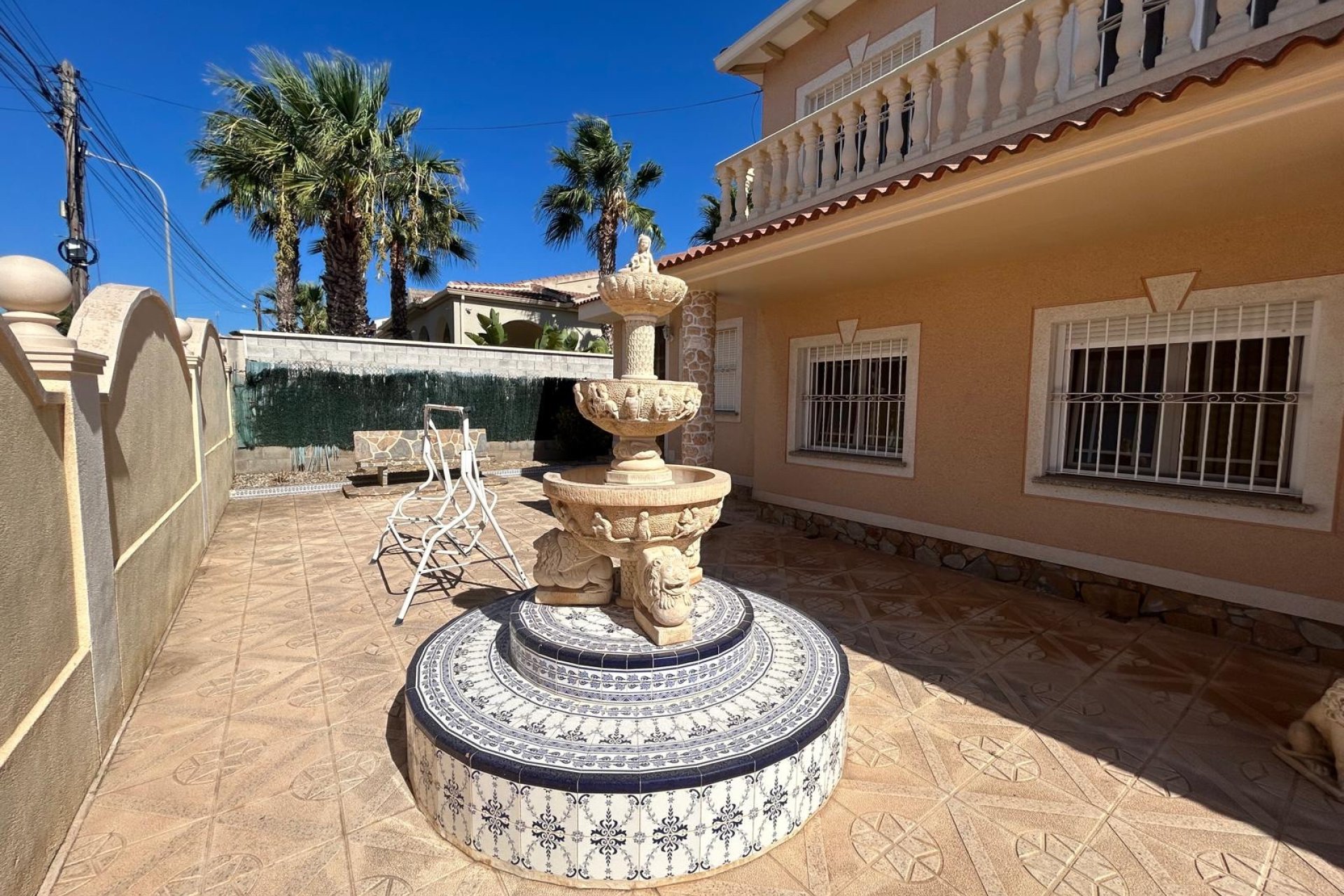 Herverkoop - Villa -
Ciudad Quesada - town