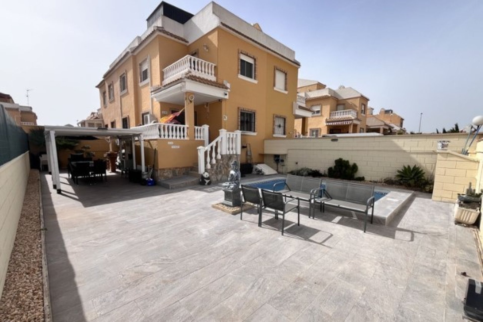 Herverkoop - Villa -
Ciudad Quesada