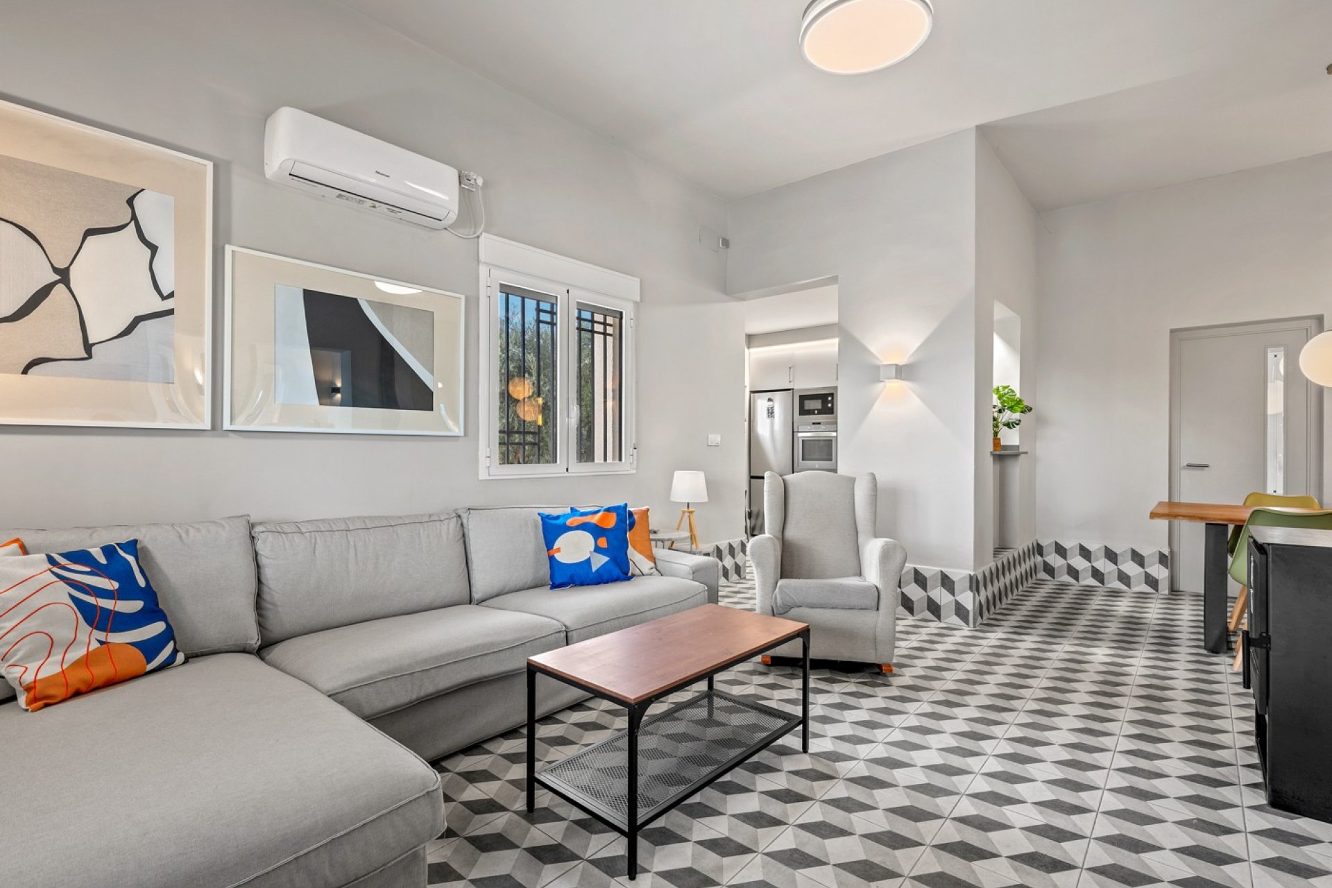 Herverkoop - Villa -
Elche