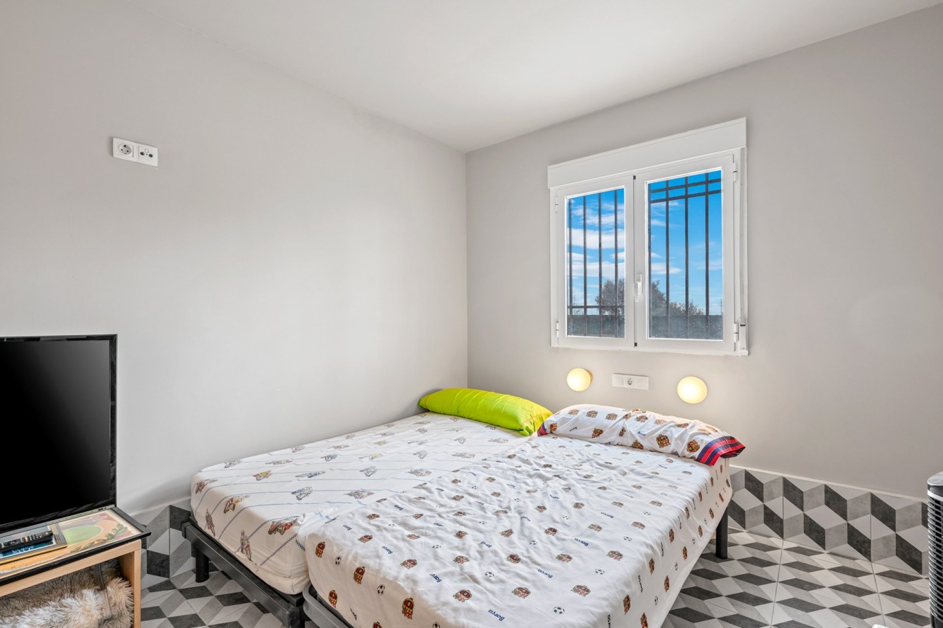 Herverkoop - Villa -
Elche