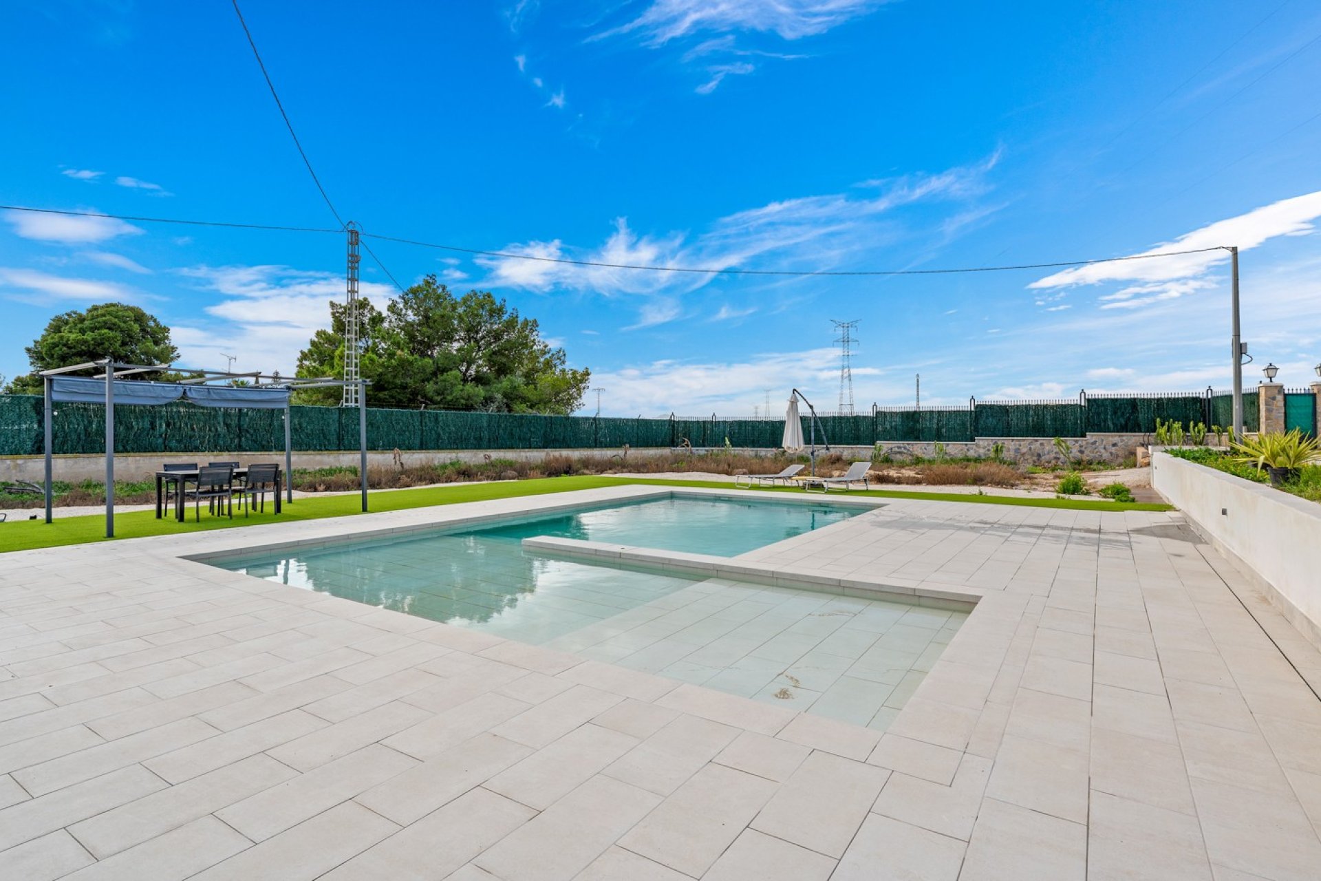 Herverkoop - Villa -
Elche