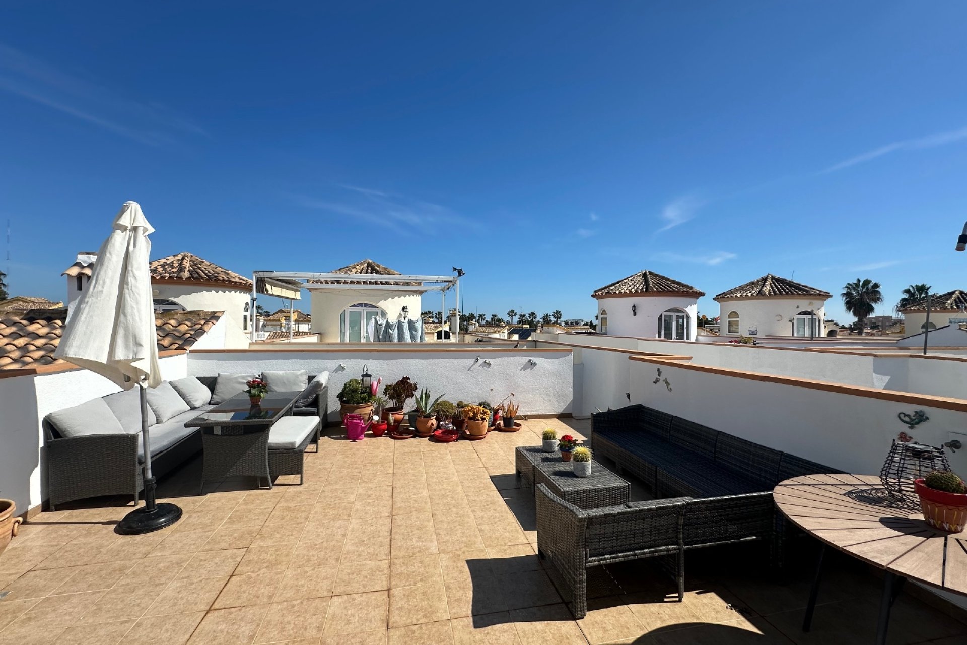 Herverkoop - Villa -
Guardamar del Segura - El Raso