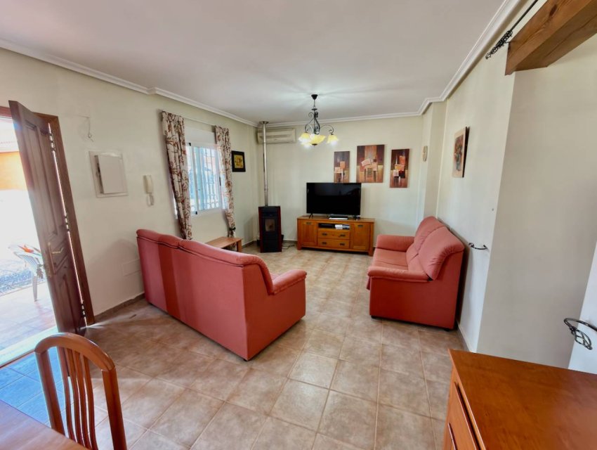 Herverkoop - Villa -
Guardamar del Segura