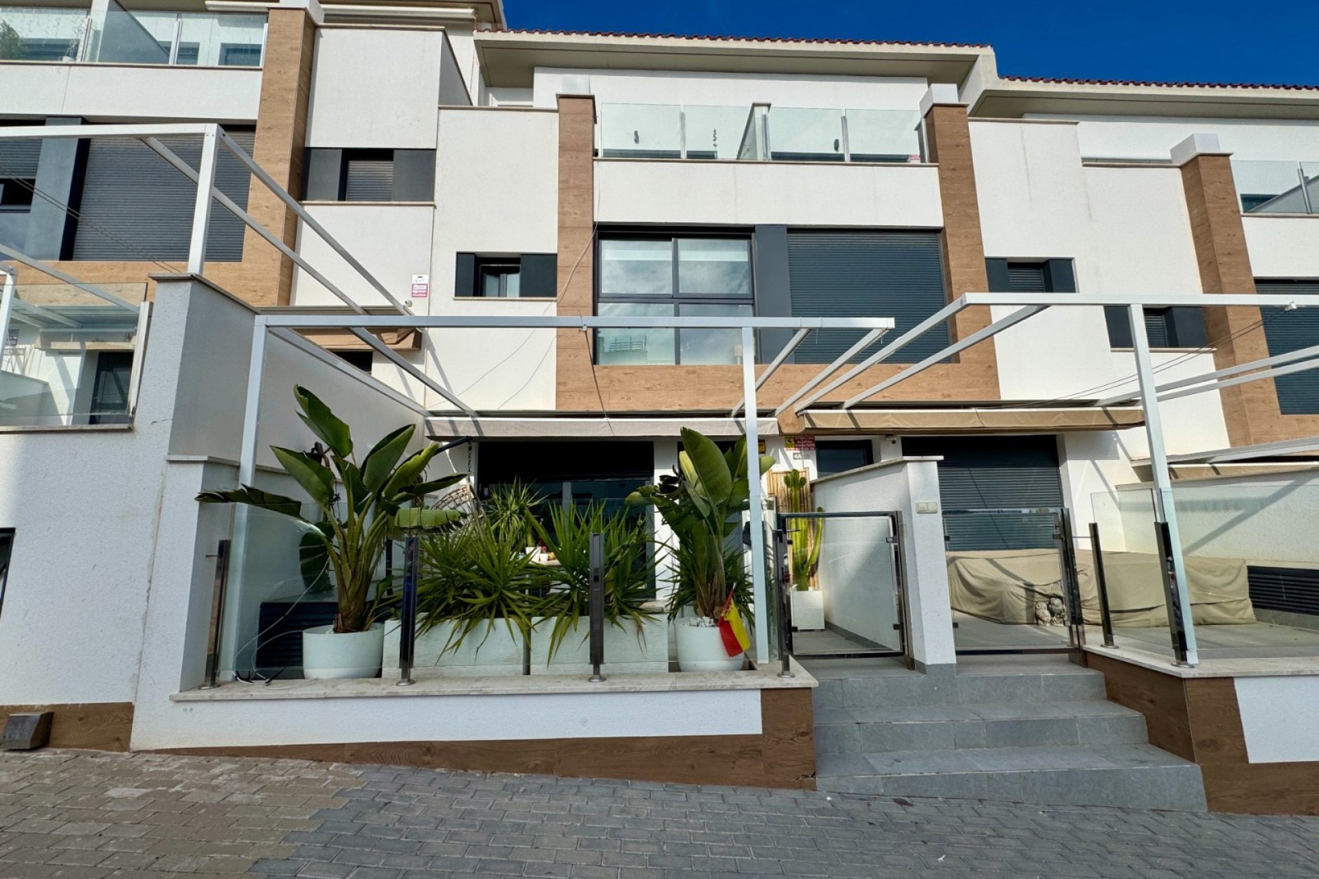 Herverkoop - Villa -
Guardamar del Segura