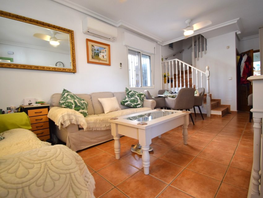 Herverkoop - Villa -
Orihuela Costa - La Zenia