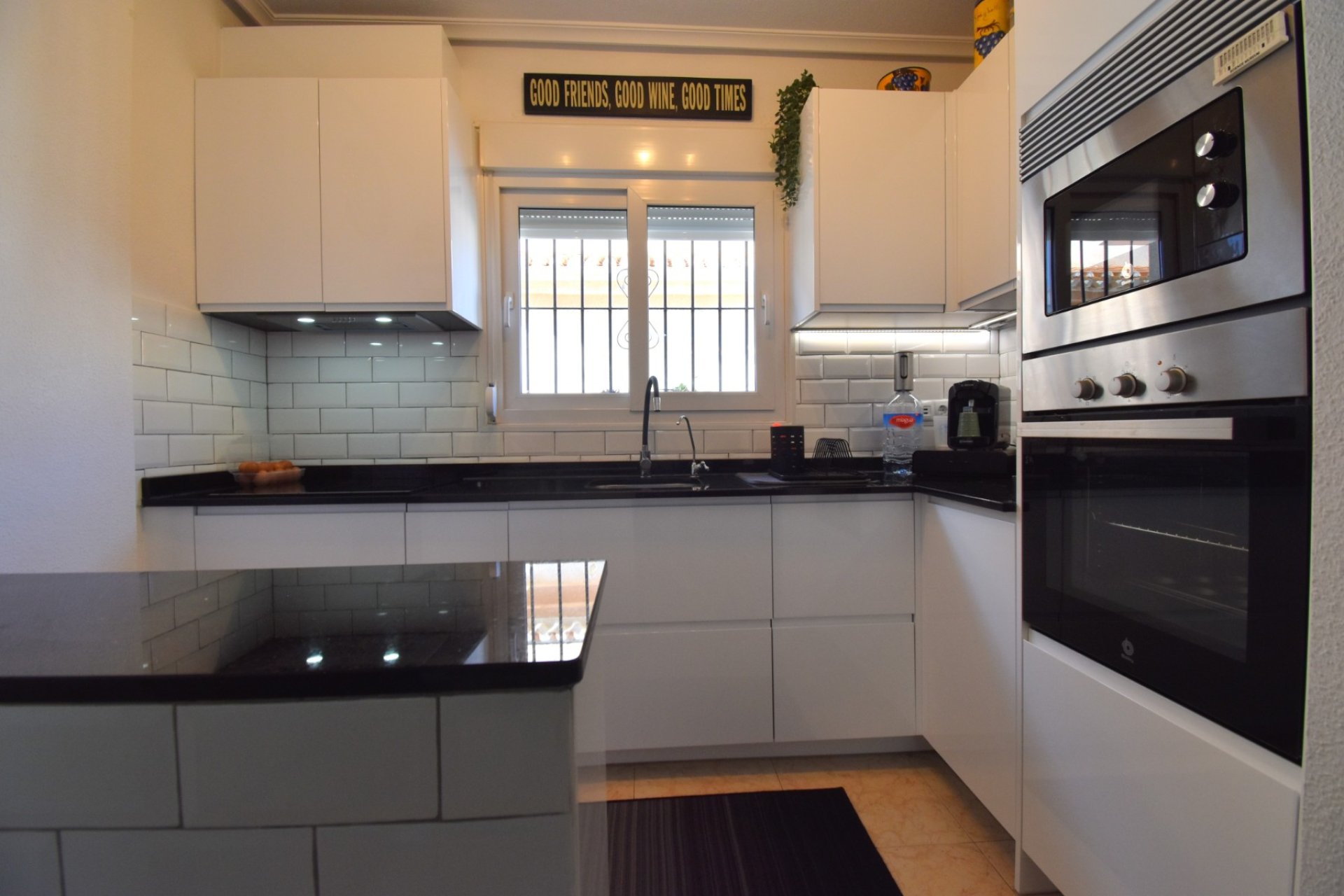 Herverkoop - Villa -
Orihuela Costa - Playa Flamenca