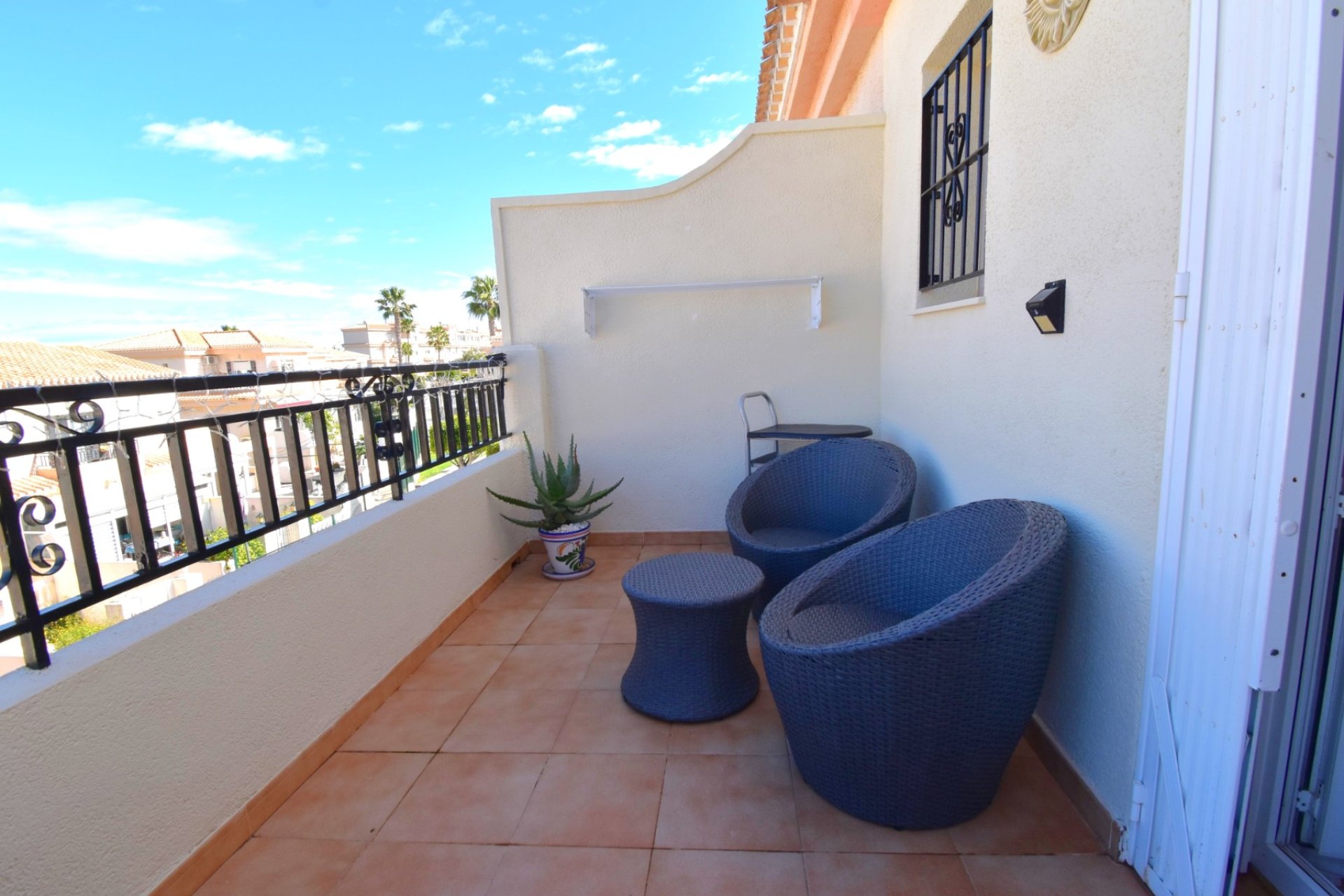 Herverkoop - Villa -
Orihuela Costa - Playa Flamenca