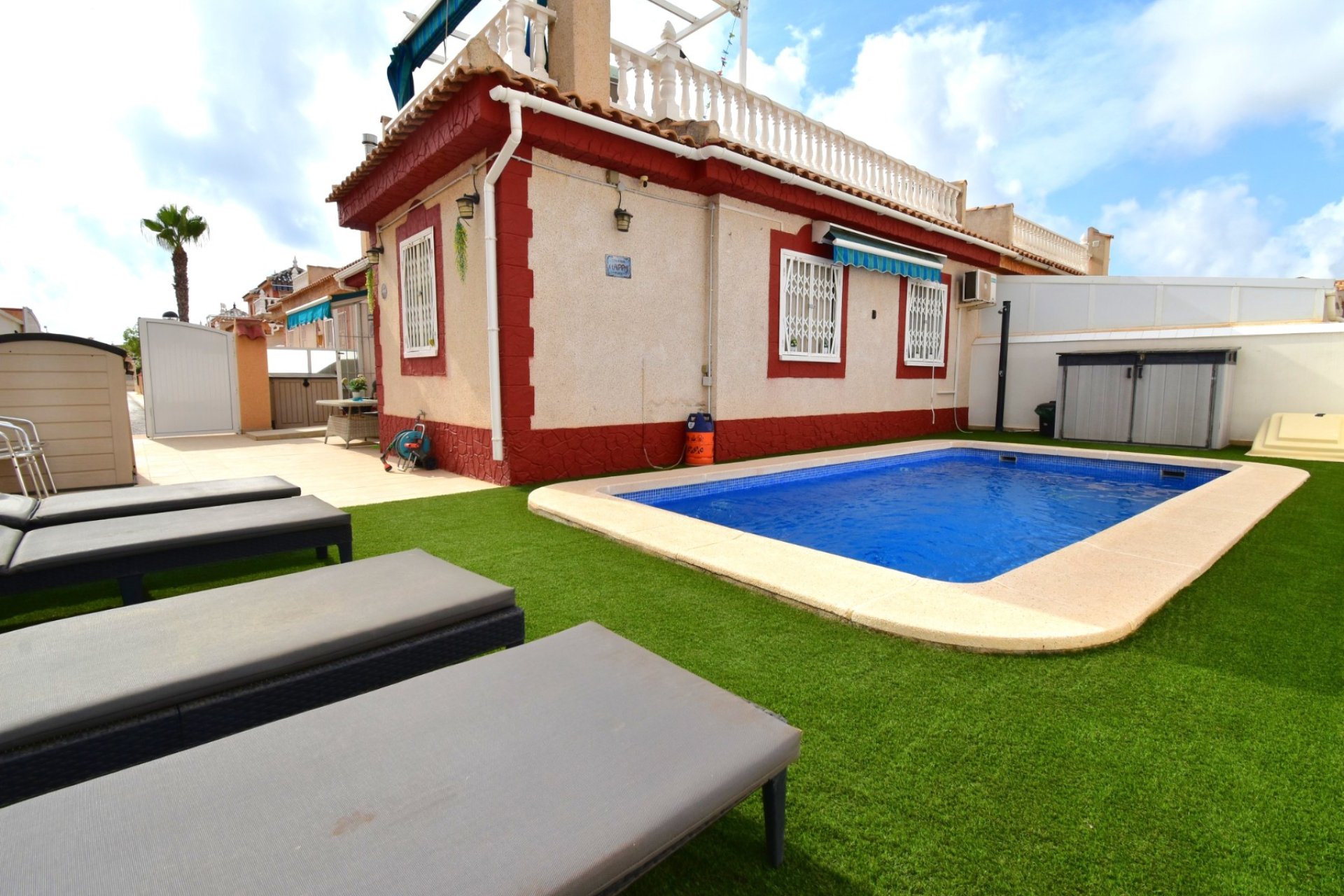 Herverkoop - Villa -
Orihuela Costa - Playa Flamenca