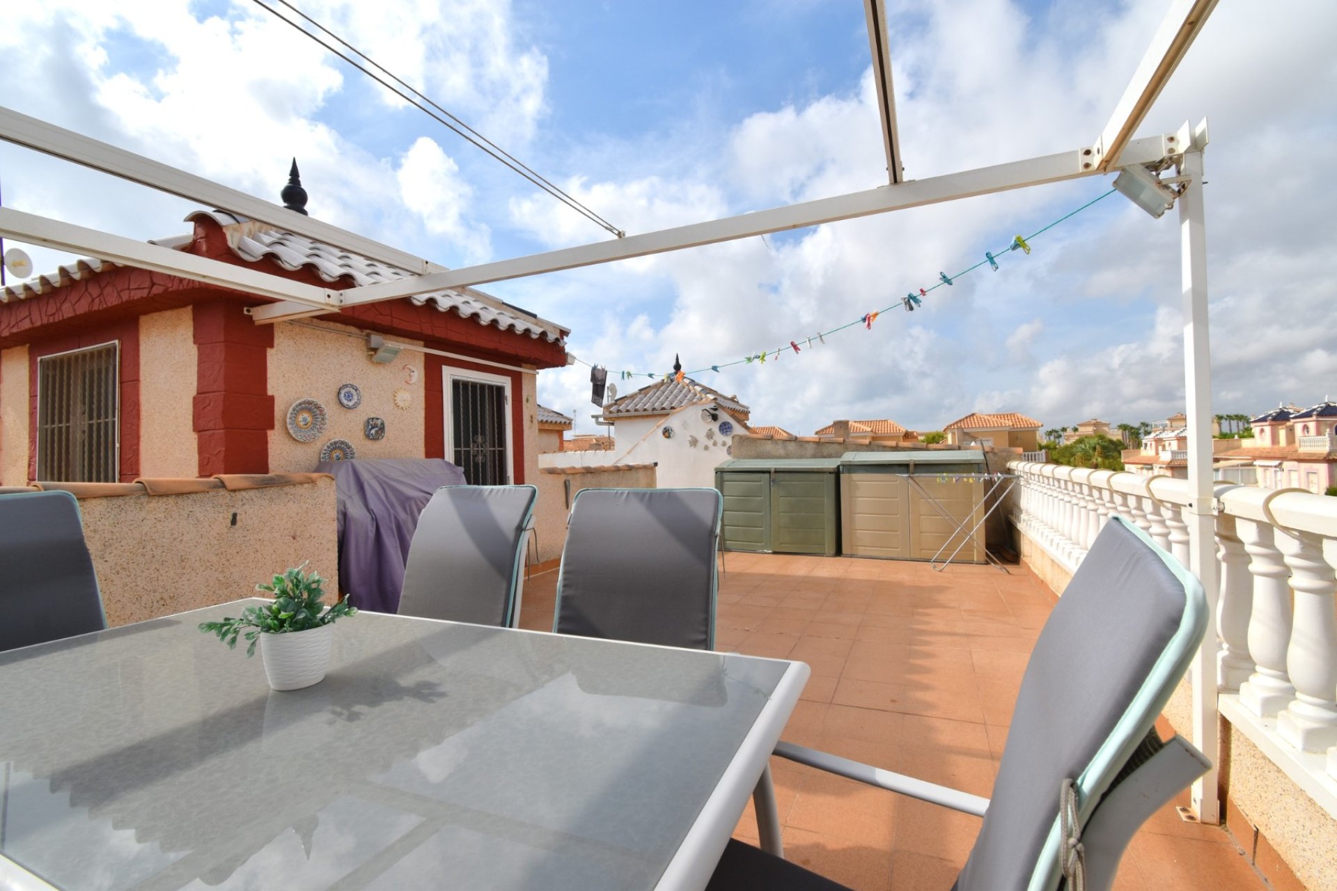 Herverkoop - Villa -
Orihuela Costa - Playa Flamenca