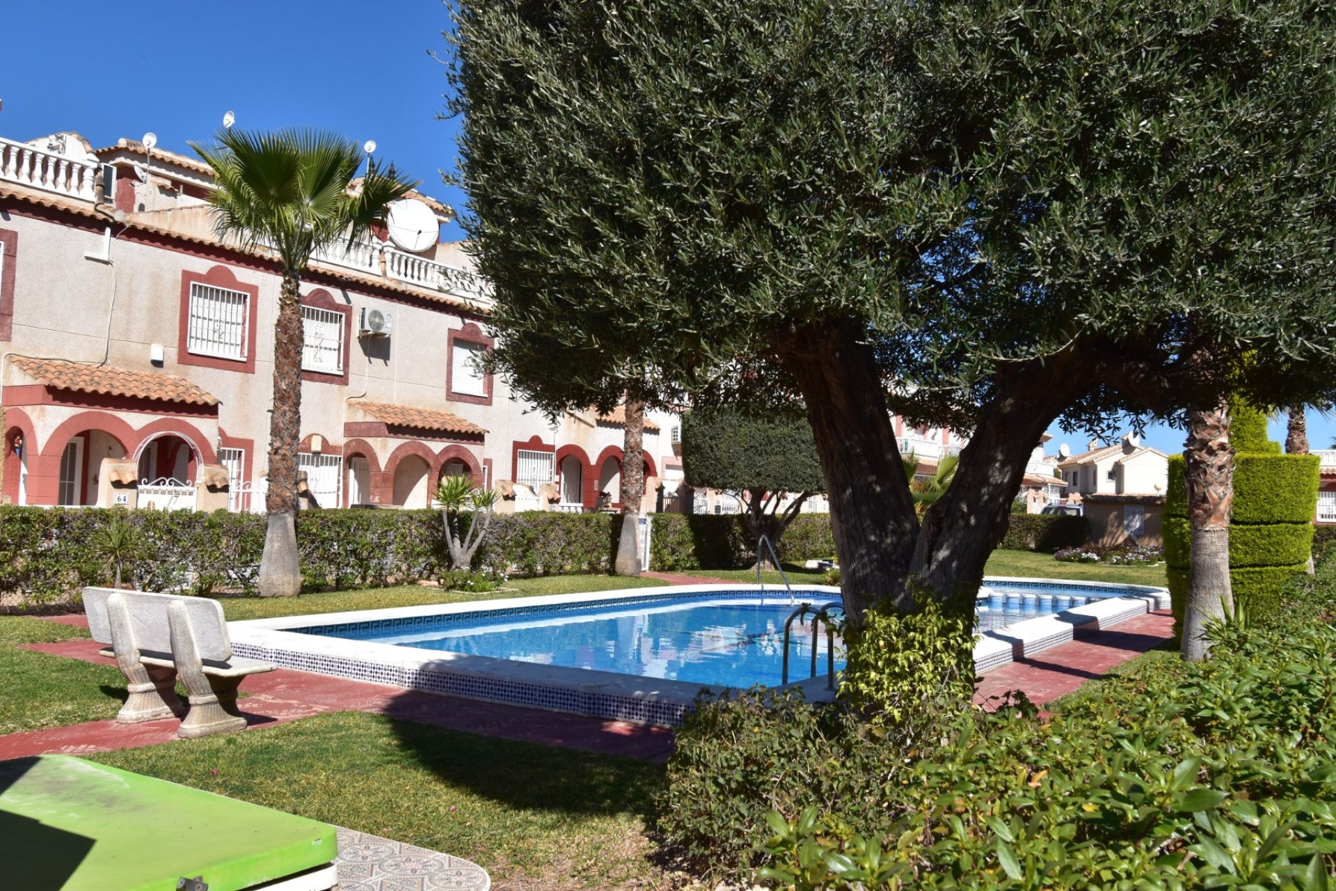 Herverkoop - Villa -
Orihuela Costa - Playa Flamenca
