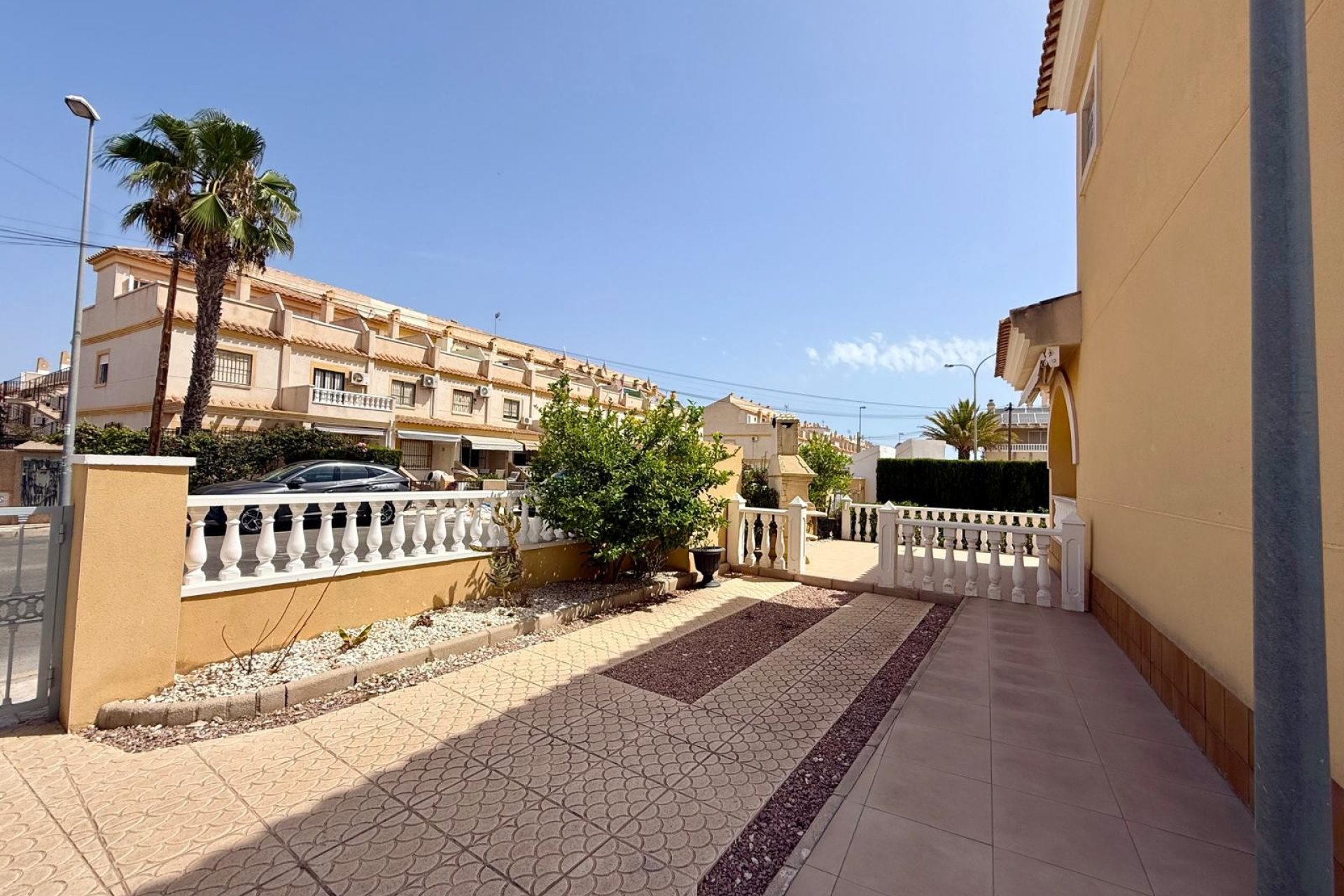Herverkoop - Villa -
Orihuela Costa - Villamartín