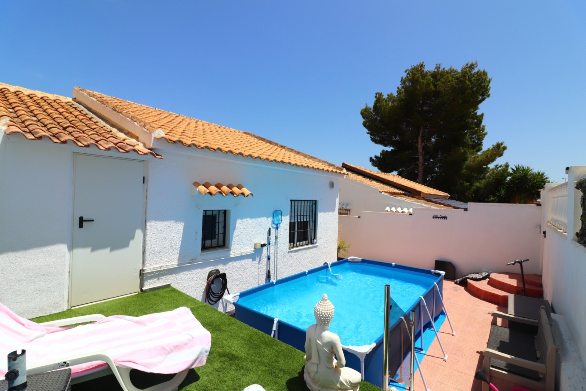 Herverkoop - Villa -
Orihuela Costa - Villamartín