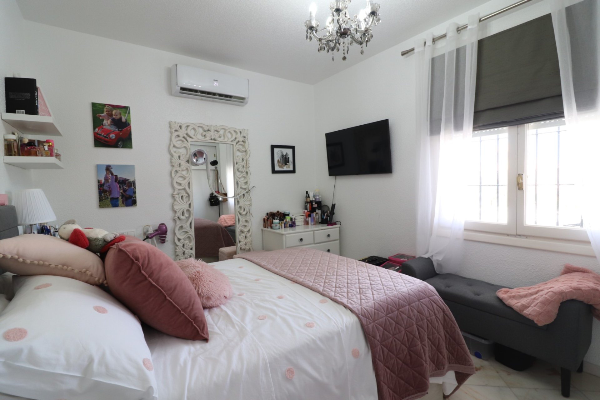 Herverkoop - Villa -
Orihuela Costa - Villamartín