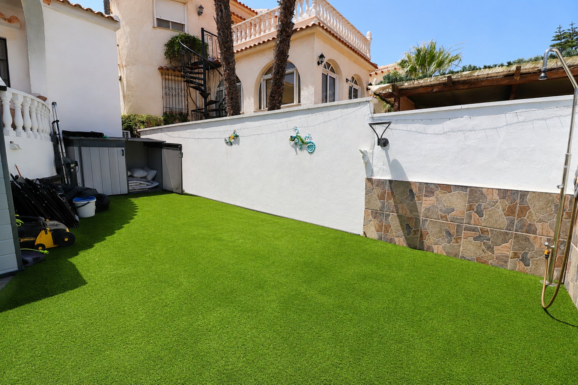 Herverkoop - Villa -
Orihuela Costa - Villamartín