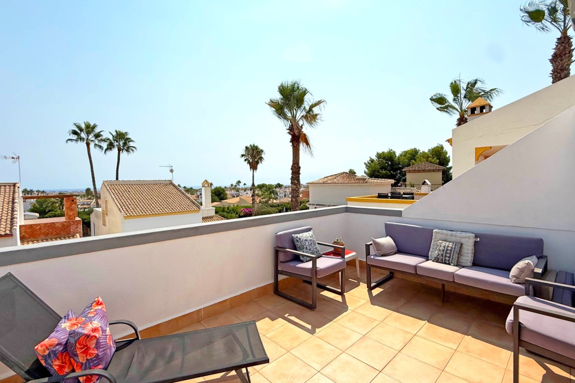 Herverkoop - Villa -
Orihuela Costa - Villamartín
