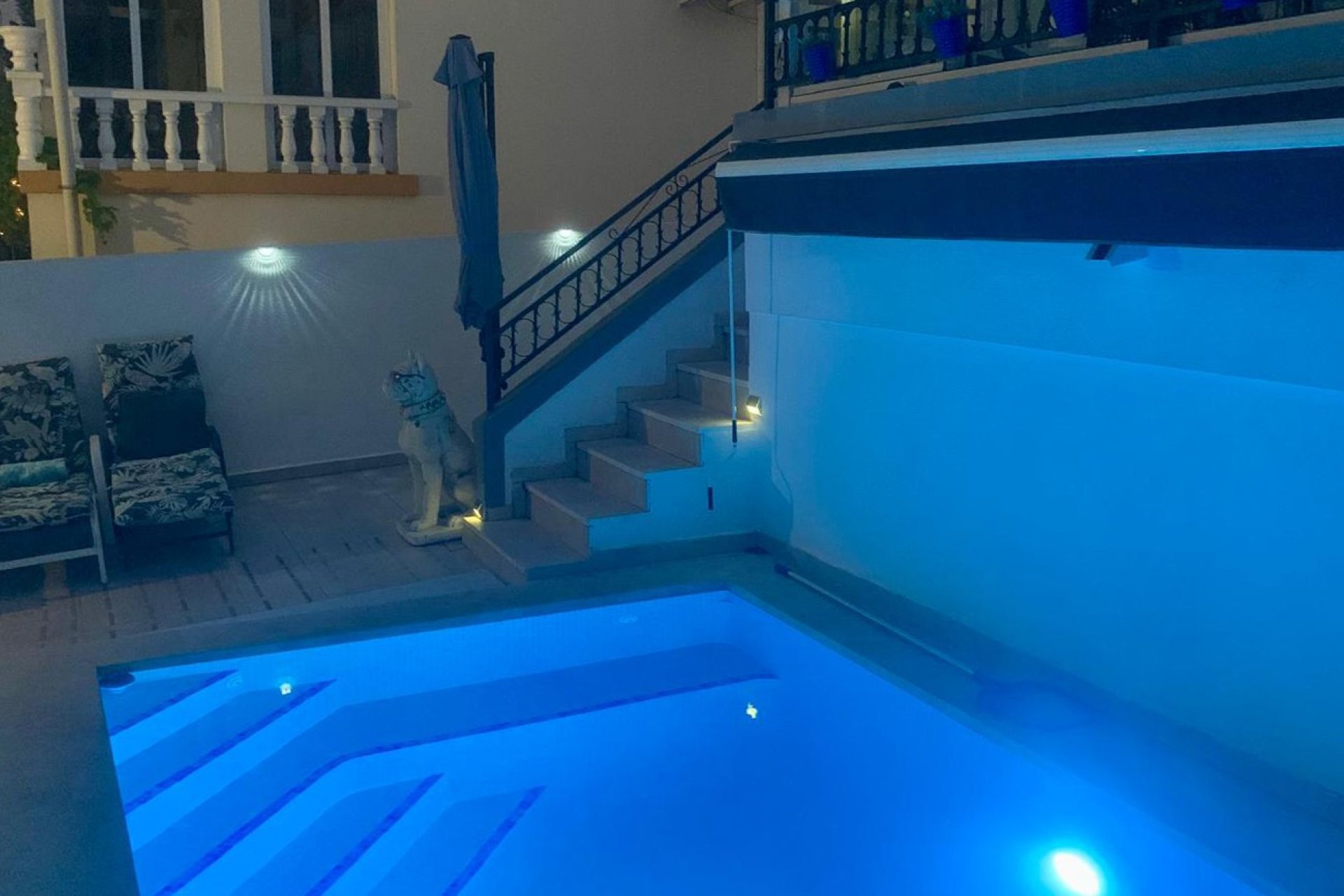 Herverkoop - Villa -
Orihuela Costa - Villamartín