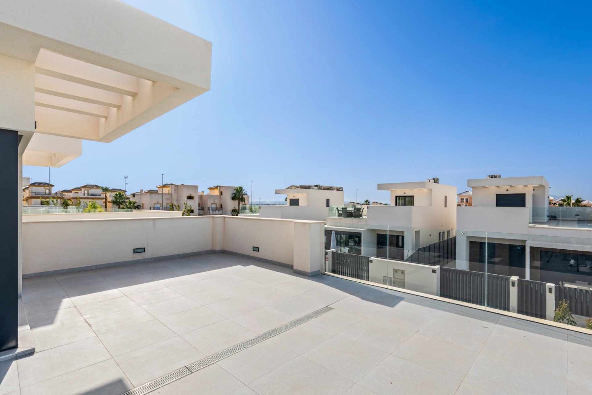 Herverkoop - Villa -
San Fulgencio - La Marina