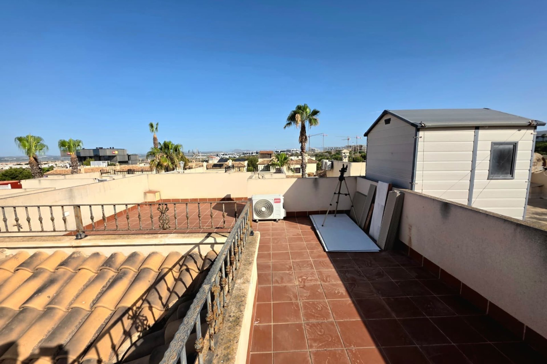 Herverkoop - Villa -
Torrevieja - Sector 25