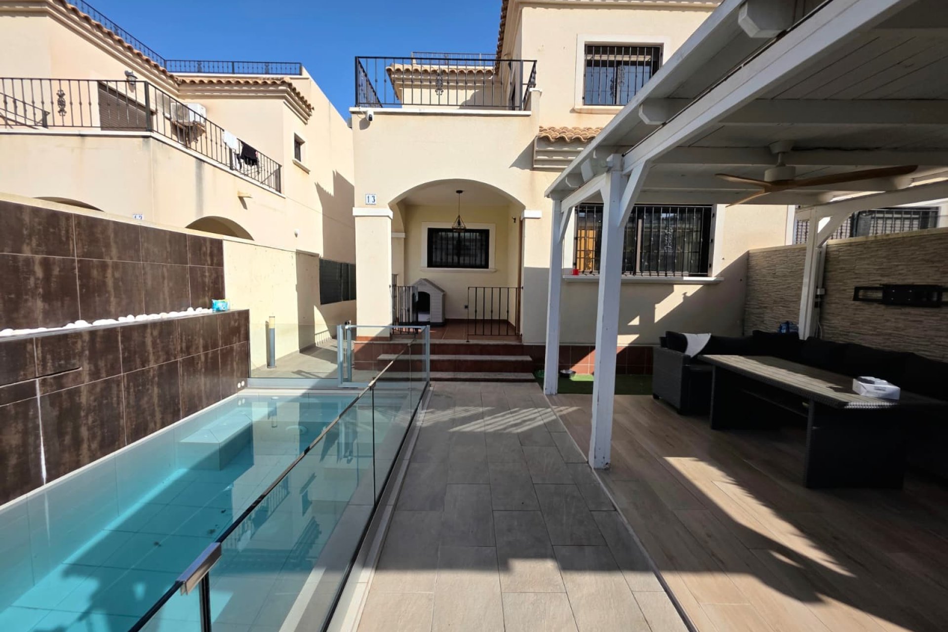 Herverkoop - Villa -
Torrevieja - Sector 25