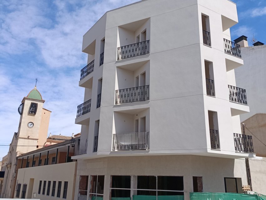 Neue Gebäude - apartment -
Bigastro