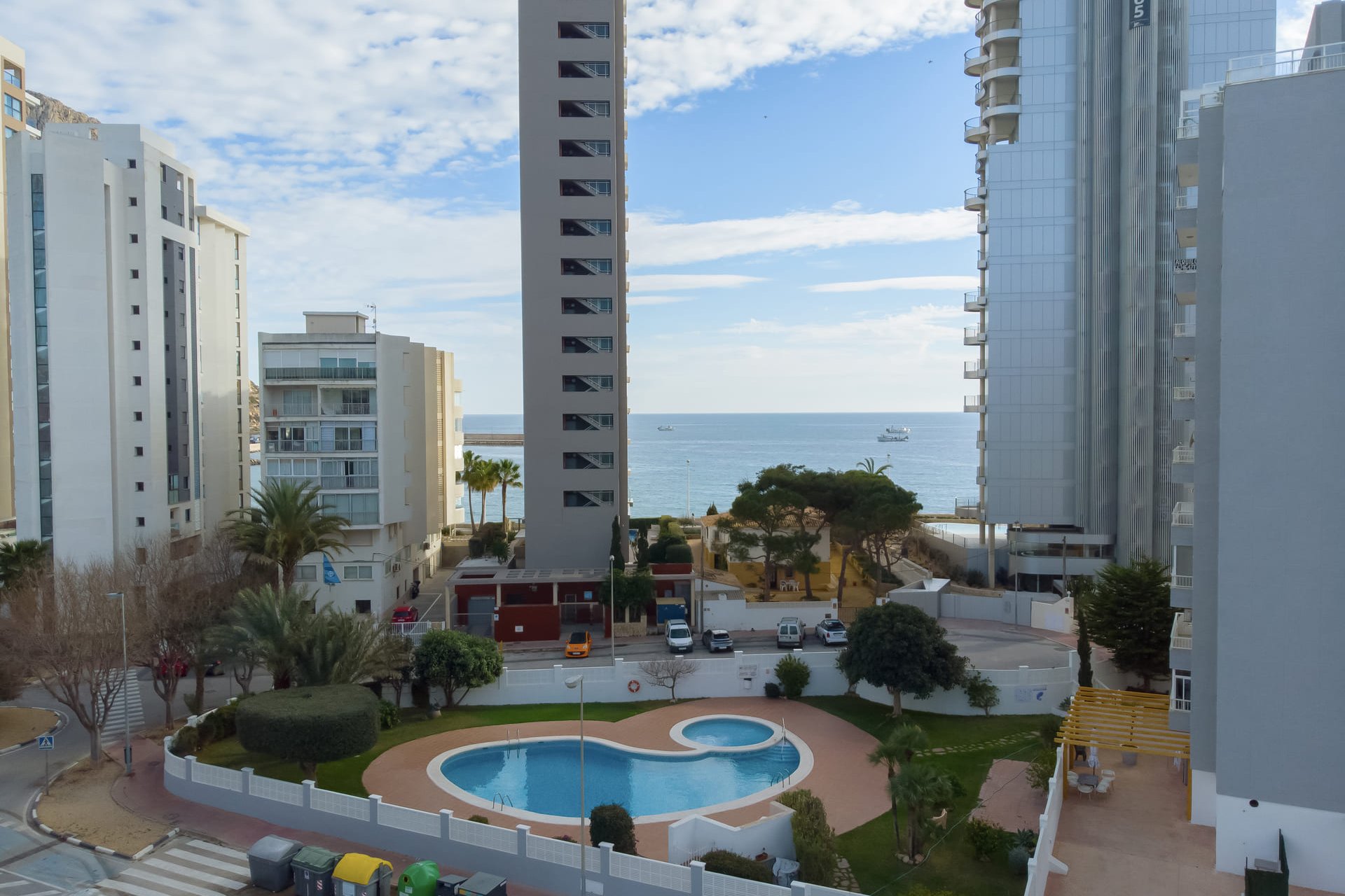 Neue Gebäude - apartment -
Calpe