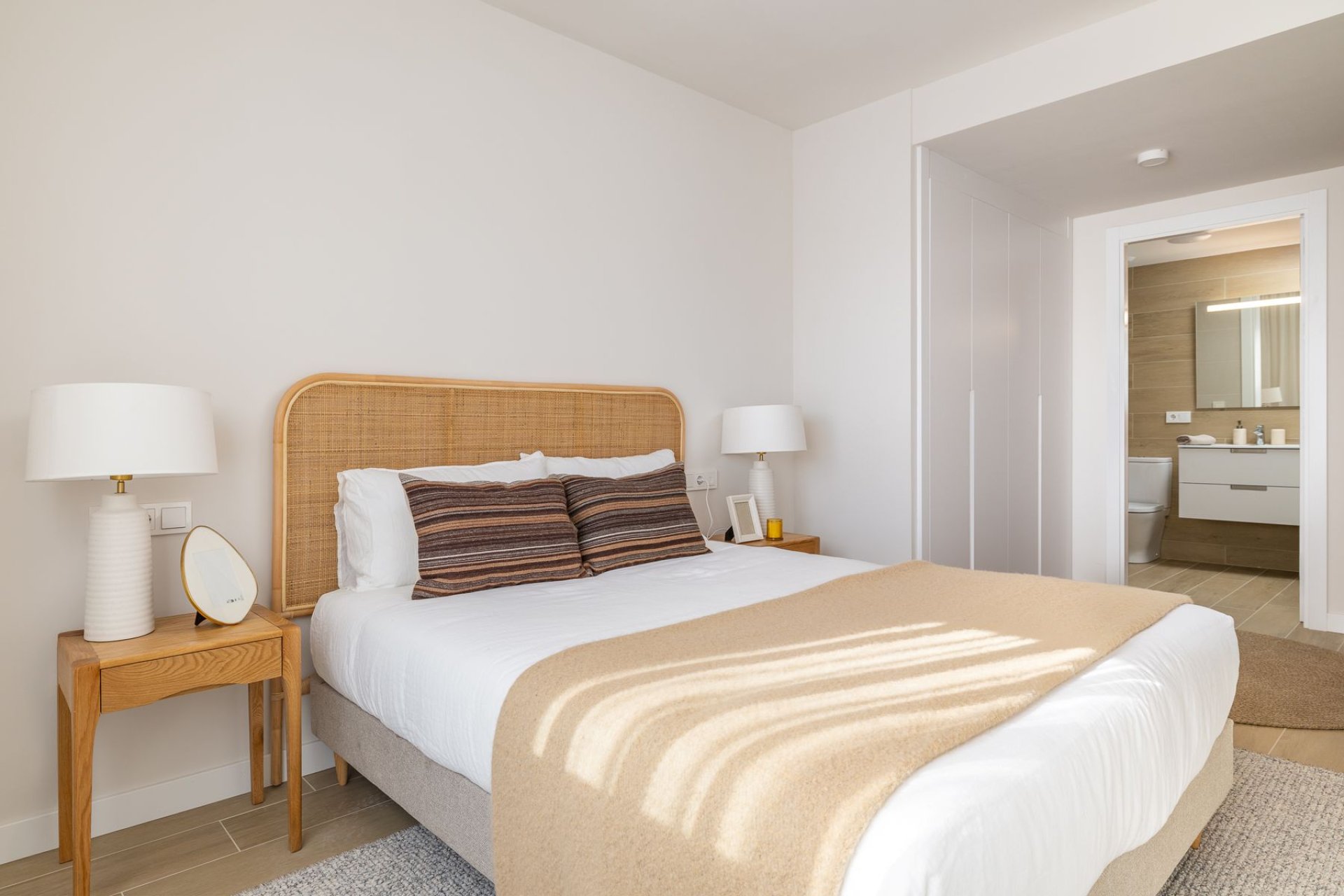 Neue Gebäude - apartment -
Calpe