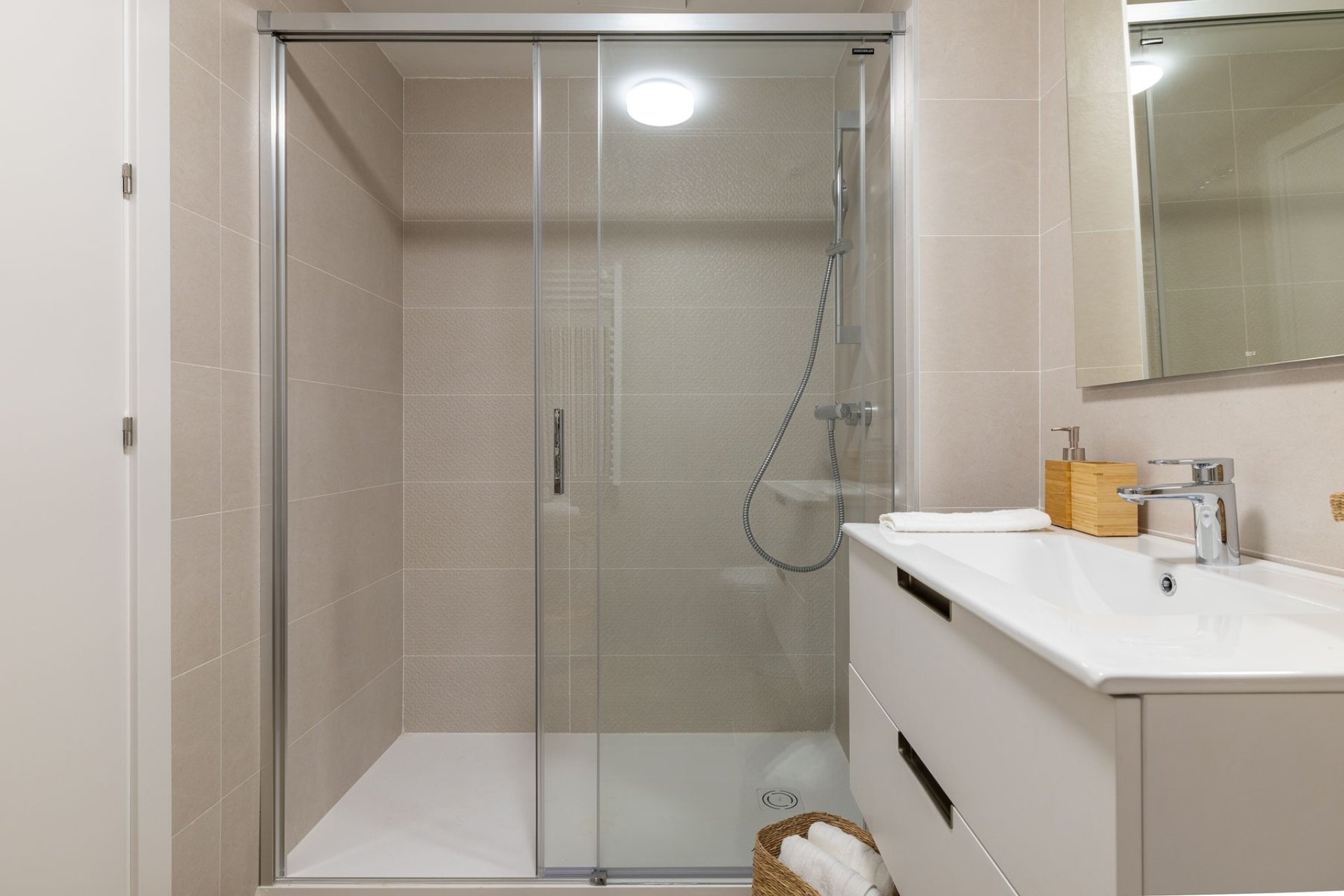 Neue Gebäude - apartment -
Calpe